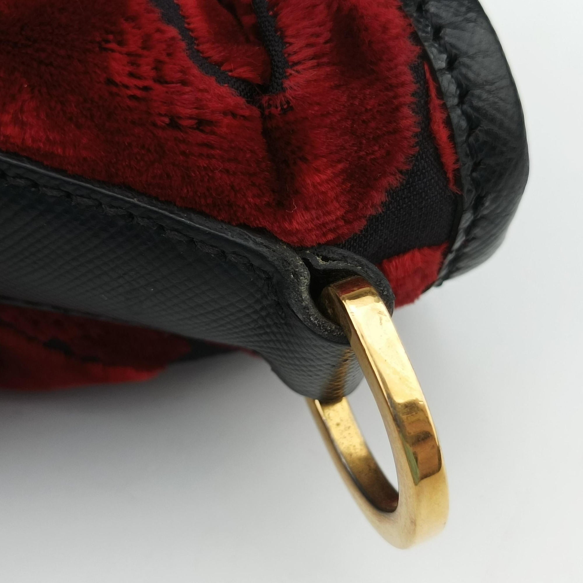 Tessuto Stampato Red × Black Velvet × Saffiano Leather BN1877 180テスート スタンパト レッド × ブラック ベルベット × サフィアーノ BN1877 180