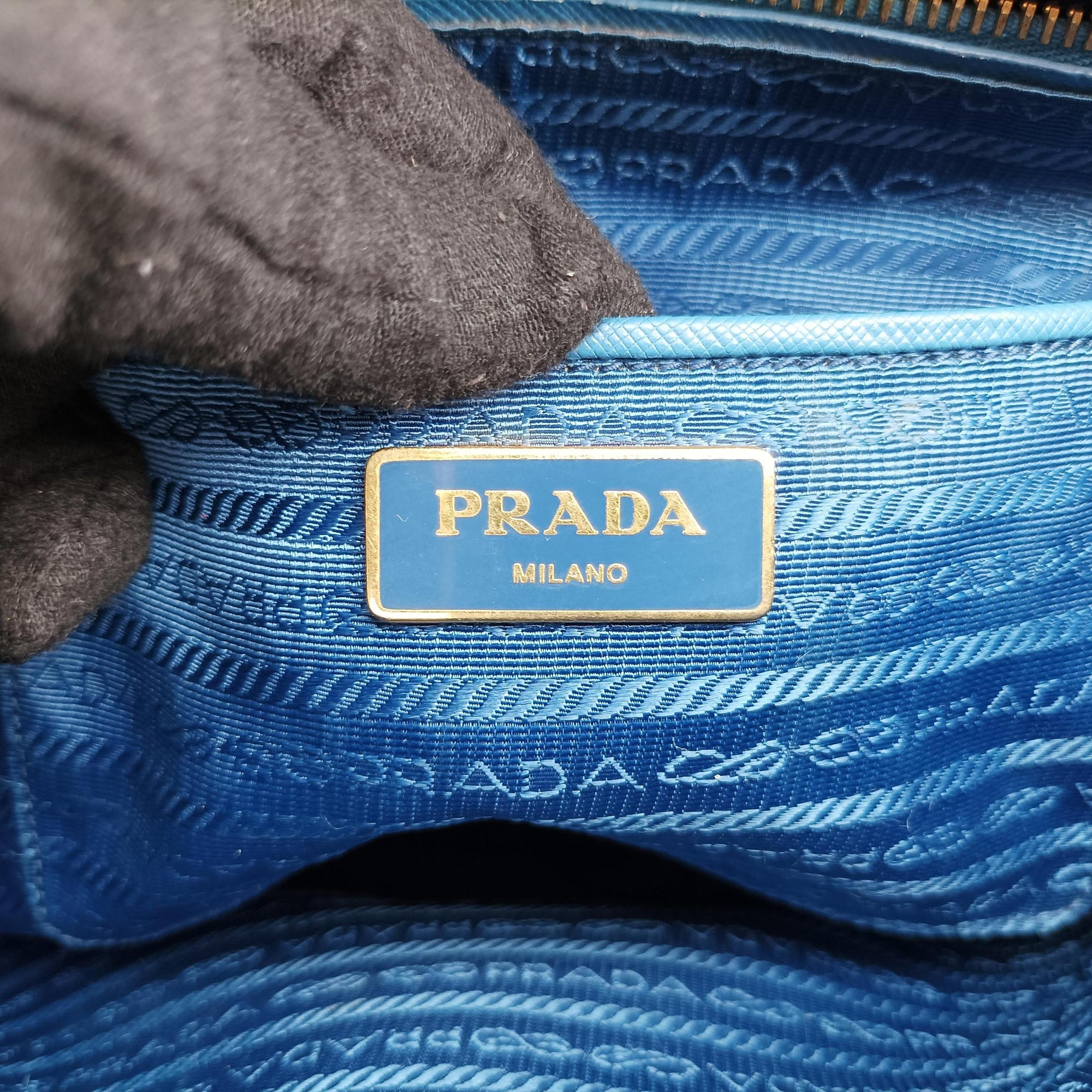 Promenade Blue SAFFIANO Leather BN2538 31/Fプロムナード ブルー サフィアーノレザー BN2538 31/F