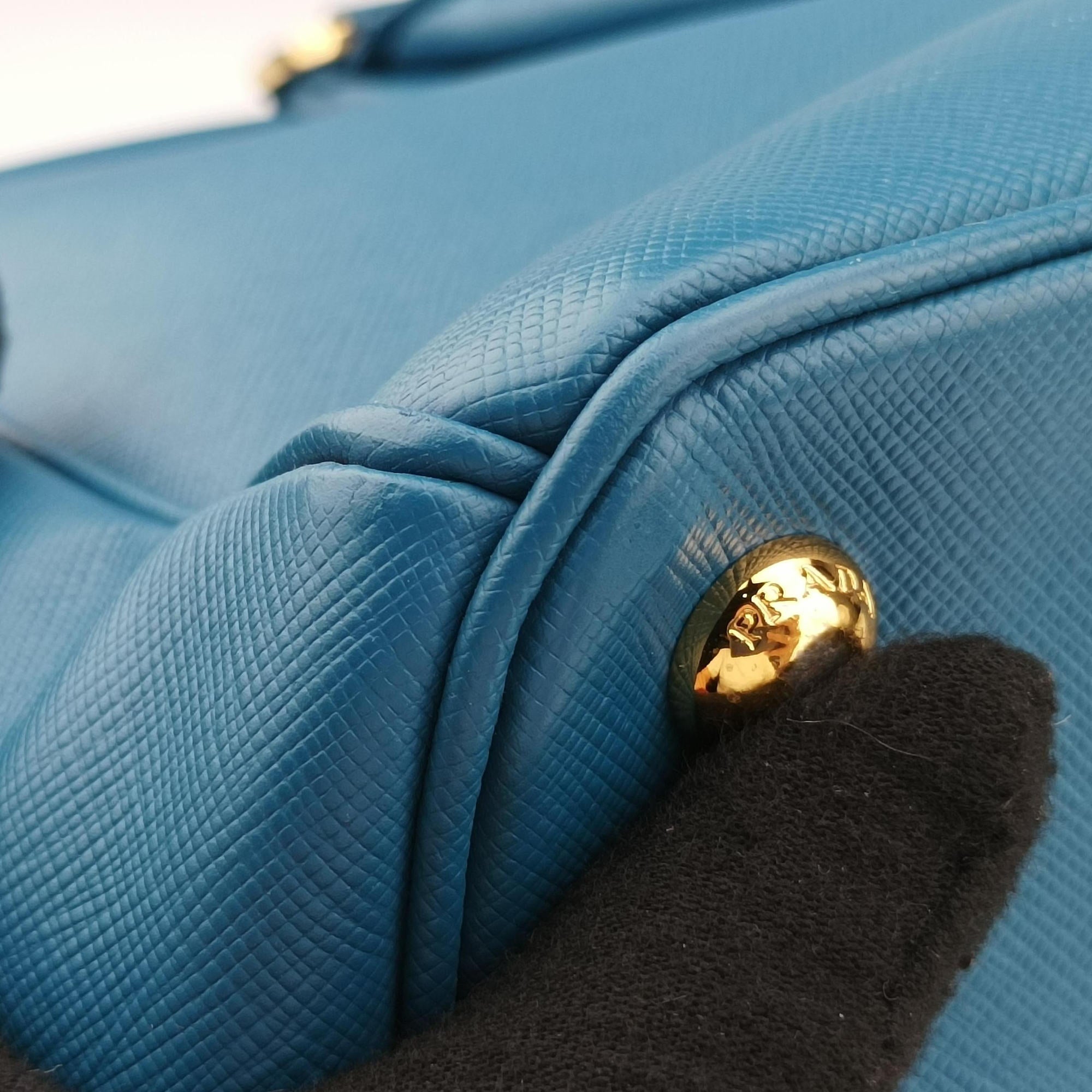 Promenade Blue SAFFIANO Leather BN2538 31/Fプロムナード ブルー サフィアーノレザー BN2538 31/F