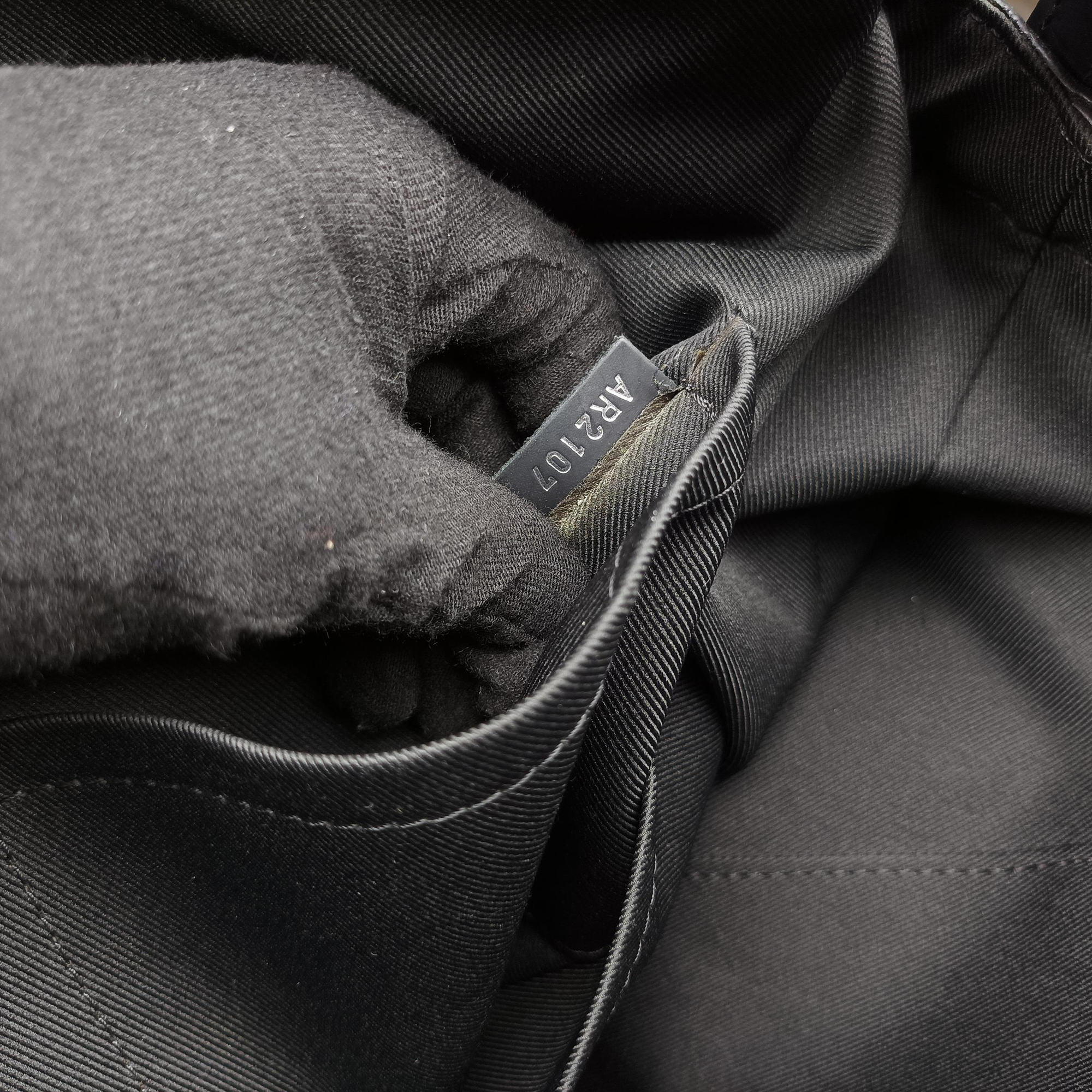 Explorer Noir Monogram Eclipse Canvas M40567 AR2107エクスプローラー ノワール モノグラム エクリプス キャンバス M40567 AR2107