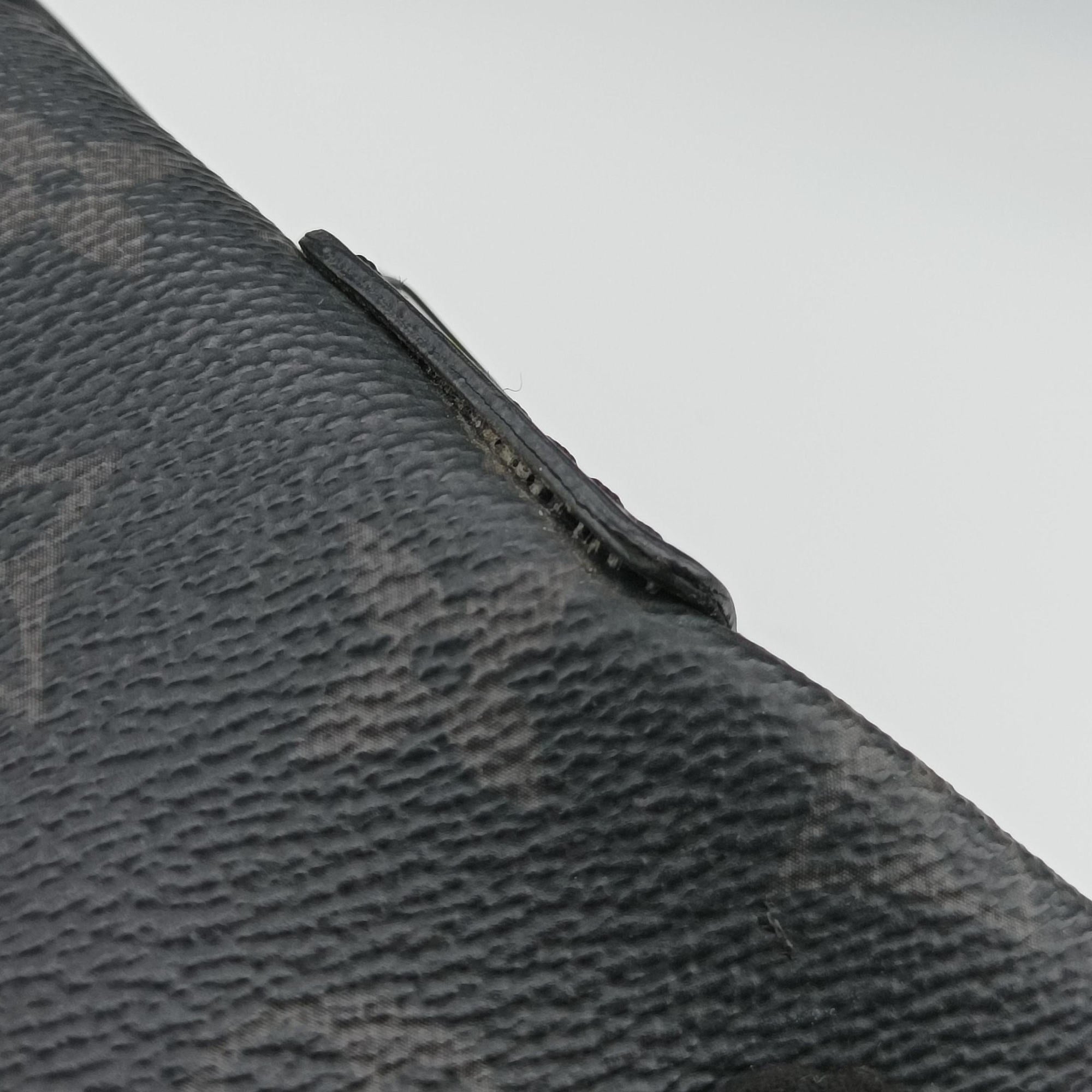Explorer Noir Monogram Eclipse Canvas M40567 AR2107エクスプローラー ノワール モノグラム エクリプス キャンバス M40567 AR2107