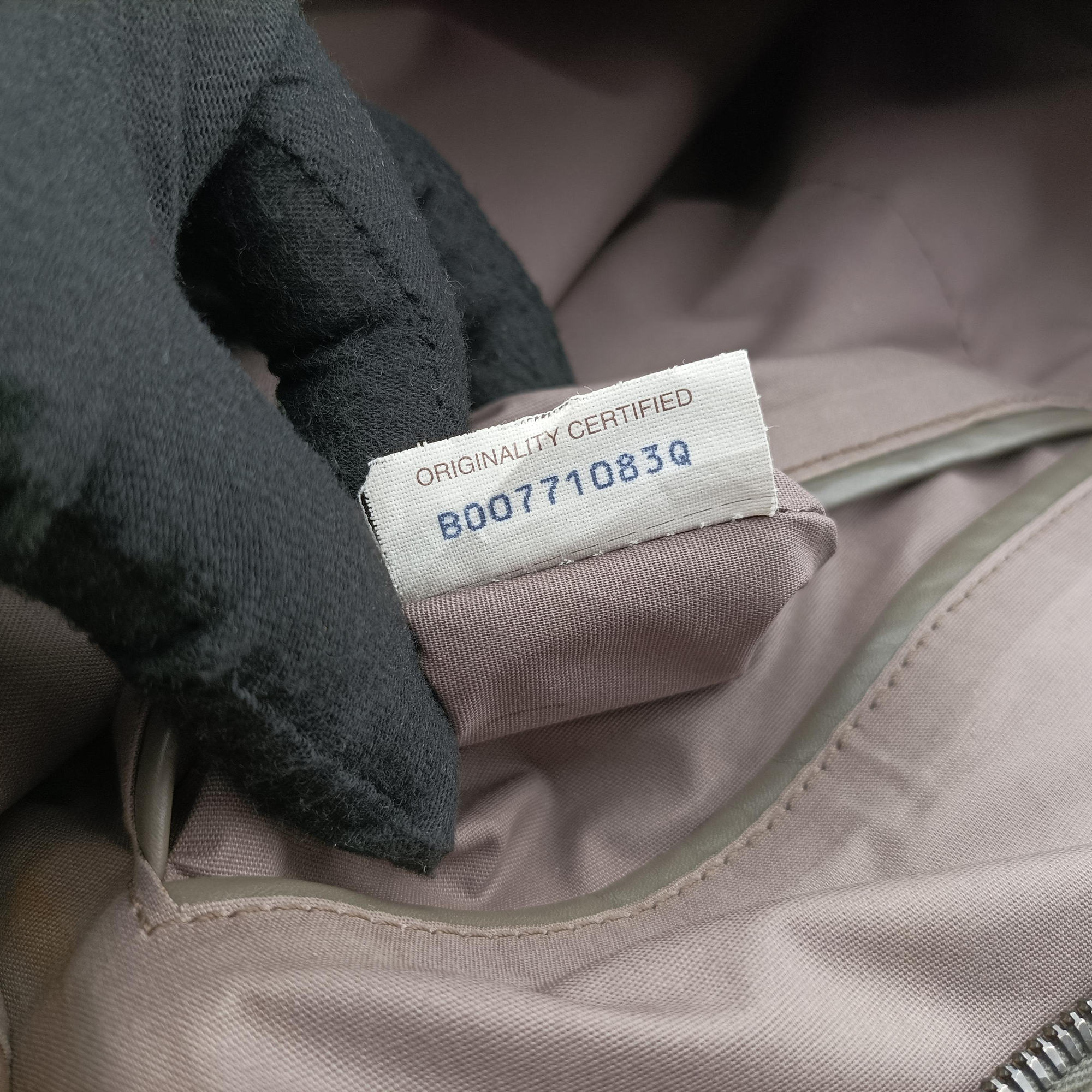 Intrecciato Grey lambskin B00771083Qイントレチャート グレー ラムスキン B00771083Q