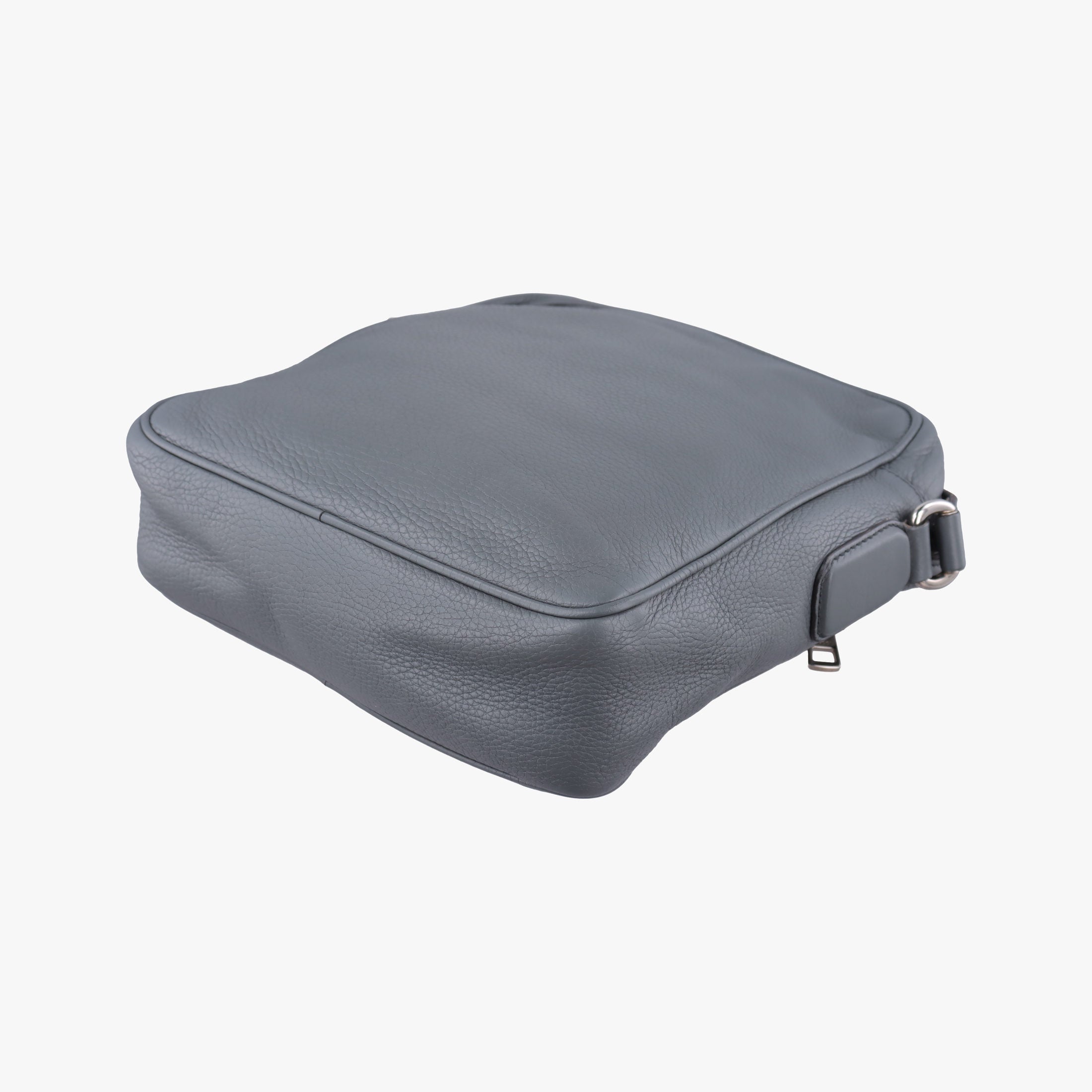 Interlocking G Logo Soho Messenger Grey Leather 337084 D016330716インターロッキングG ソーホー メッセンジャー グレー レザー 337084 D016330716