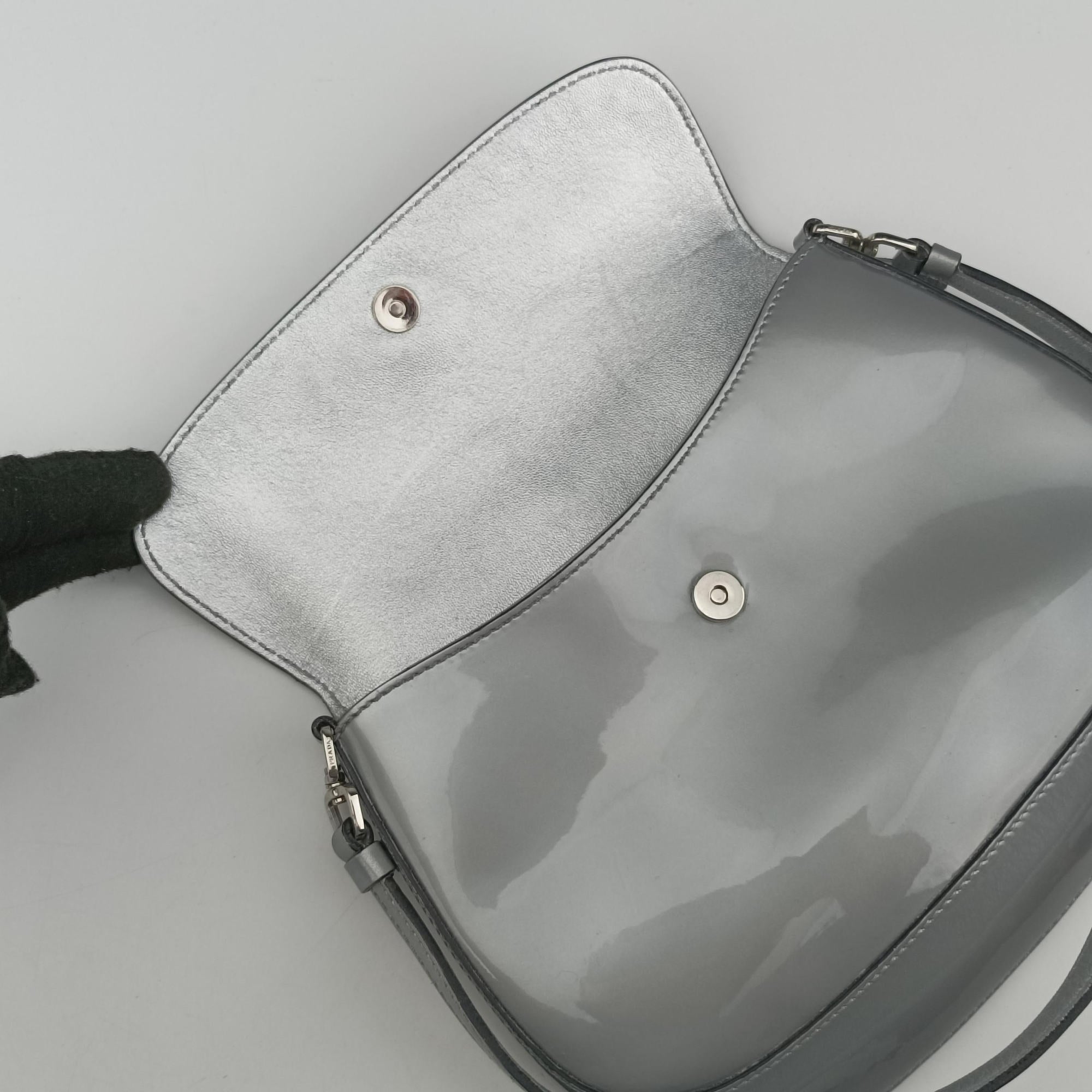 Cleo Flap Silver Leather 7/Dクレオフラップ シルバー レザー 7/D