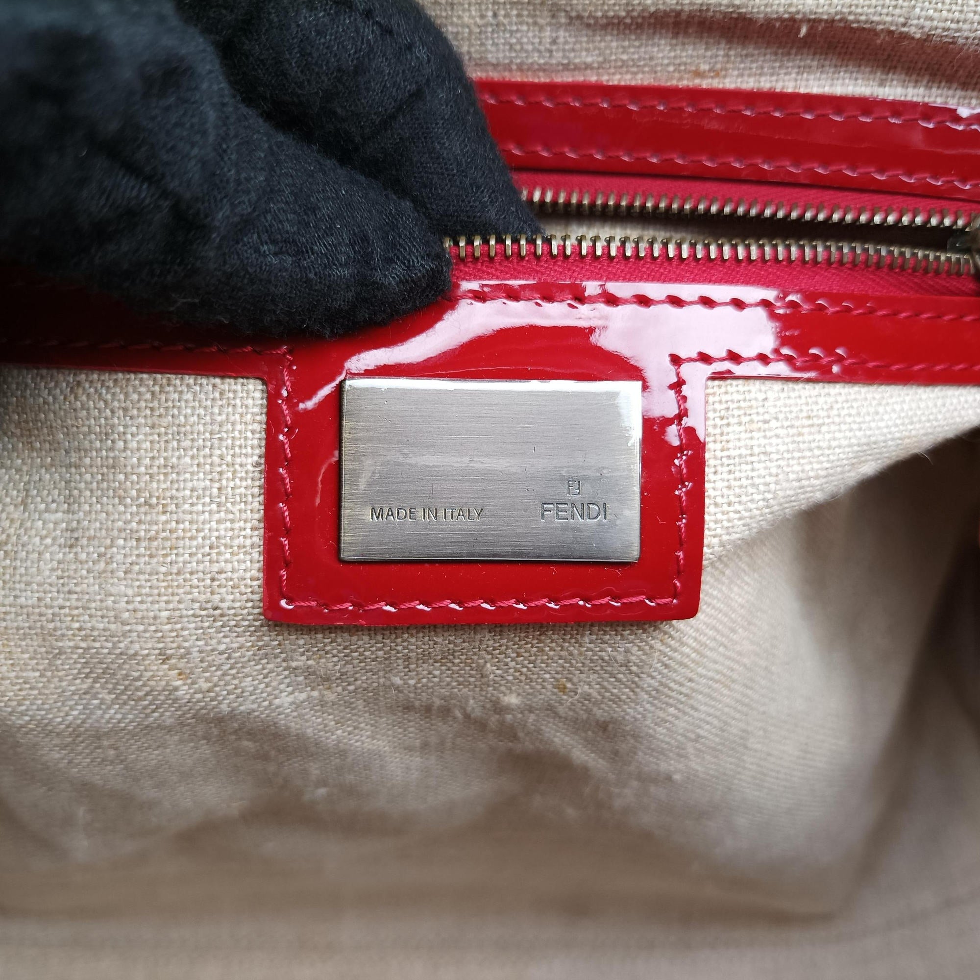 Toile de Cuir Red Leather × Patent 8BR579 2527-8BR579-AHB-098トワル・ド・キュイール レッド レザー × エナメル 8BR579 2527-8BR579-AHB-098