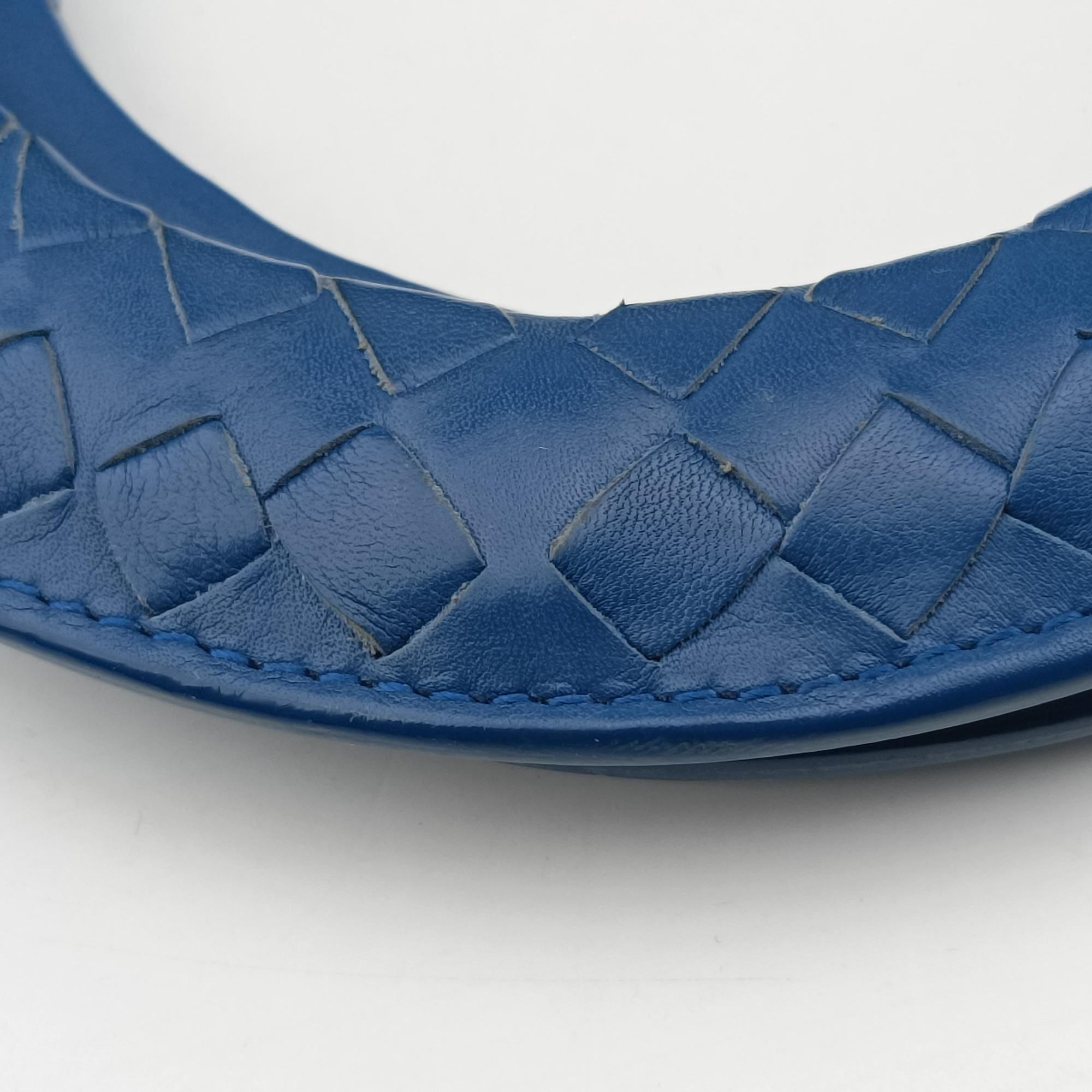Intrecciato Blue lambskin B02630101Sイントレチャート ブルー ラムスキン B02630101S