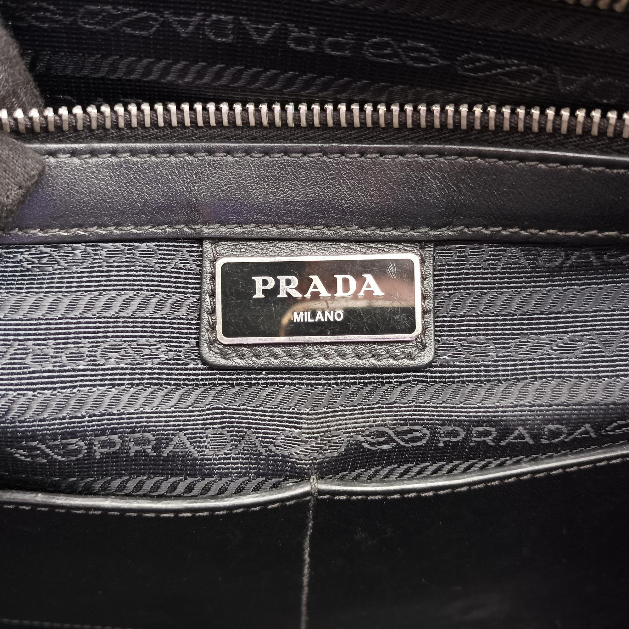 Business Briefcase Navy SAFFIANO Leather 2VE368 8Bビジネス ブリーフケース ブルーブラック サフィアーノレザー 2VE368 8B