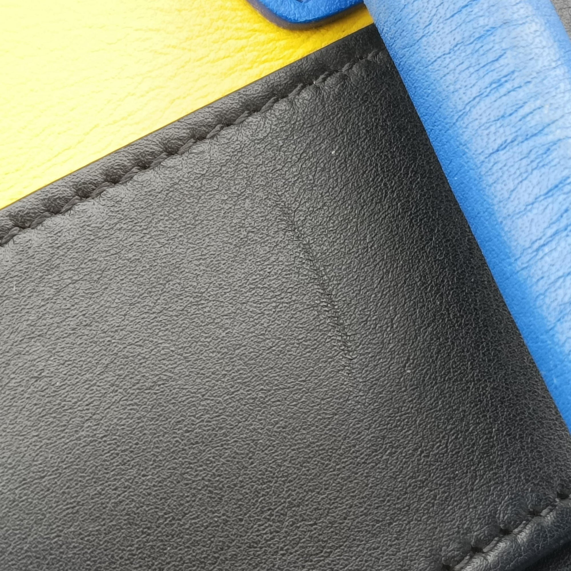 Luggage Micro shopper Yellow × Black × Orange × Blu Leather U-GA-0134ラゲージマイクロショッパー eイエロー × ブラック × オレンジ × ブルー レザー U-GA-0134