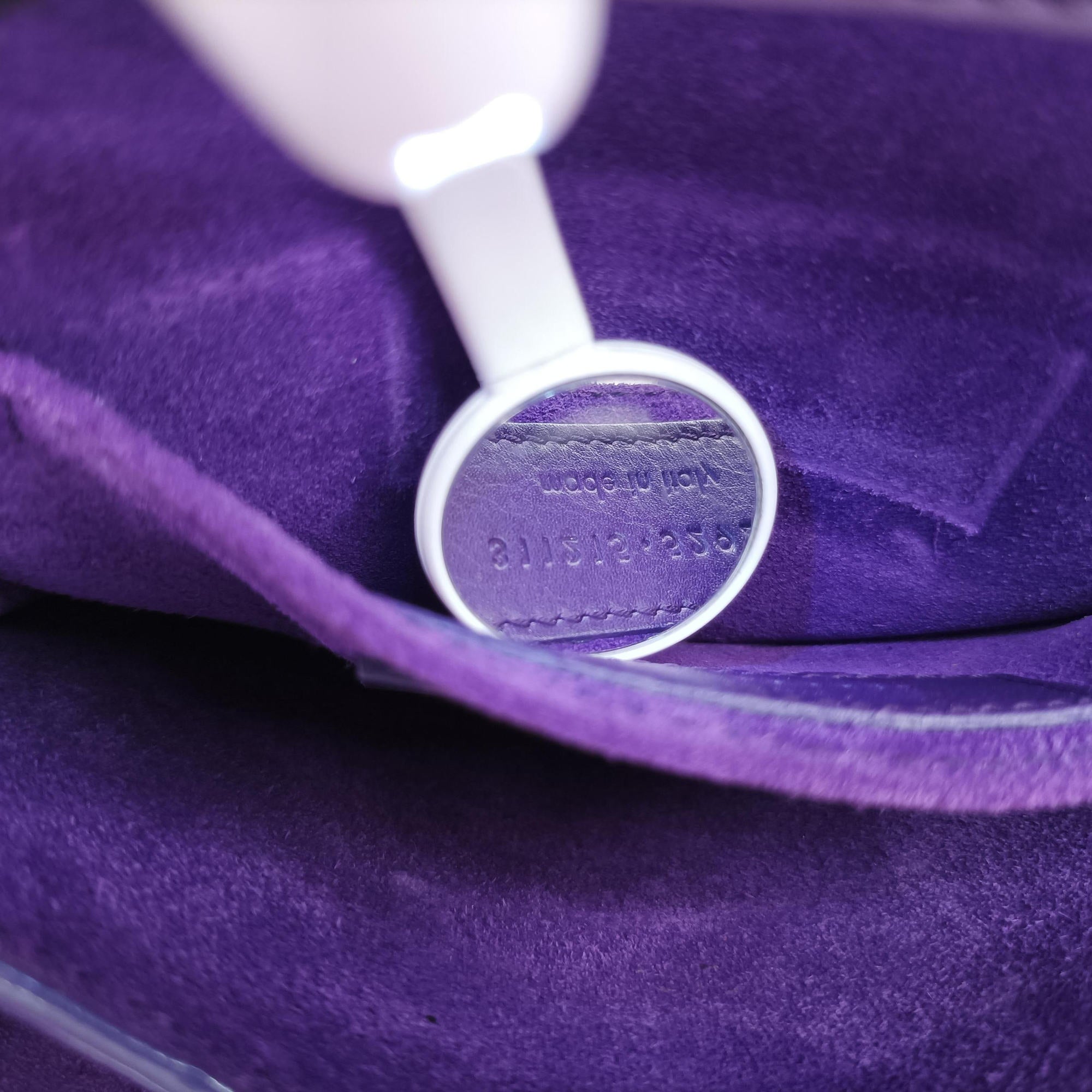ChYc Mini Y Line Purple Leather 311215 311215.529258シックミニYライン パープル レザー 311215 311215.529258
