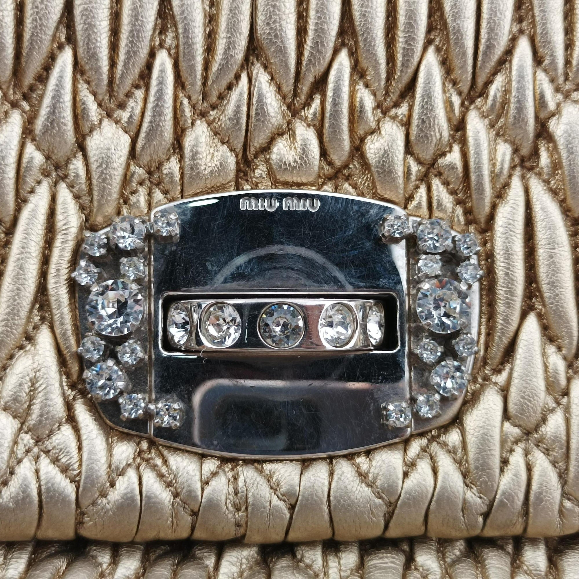 Iconic Crystal Cloque Golden Nappa Leather 5BD233 122クリスタル クロケ ゴールド ナッパレザー 5BD233 122
