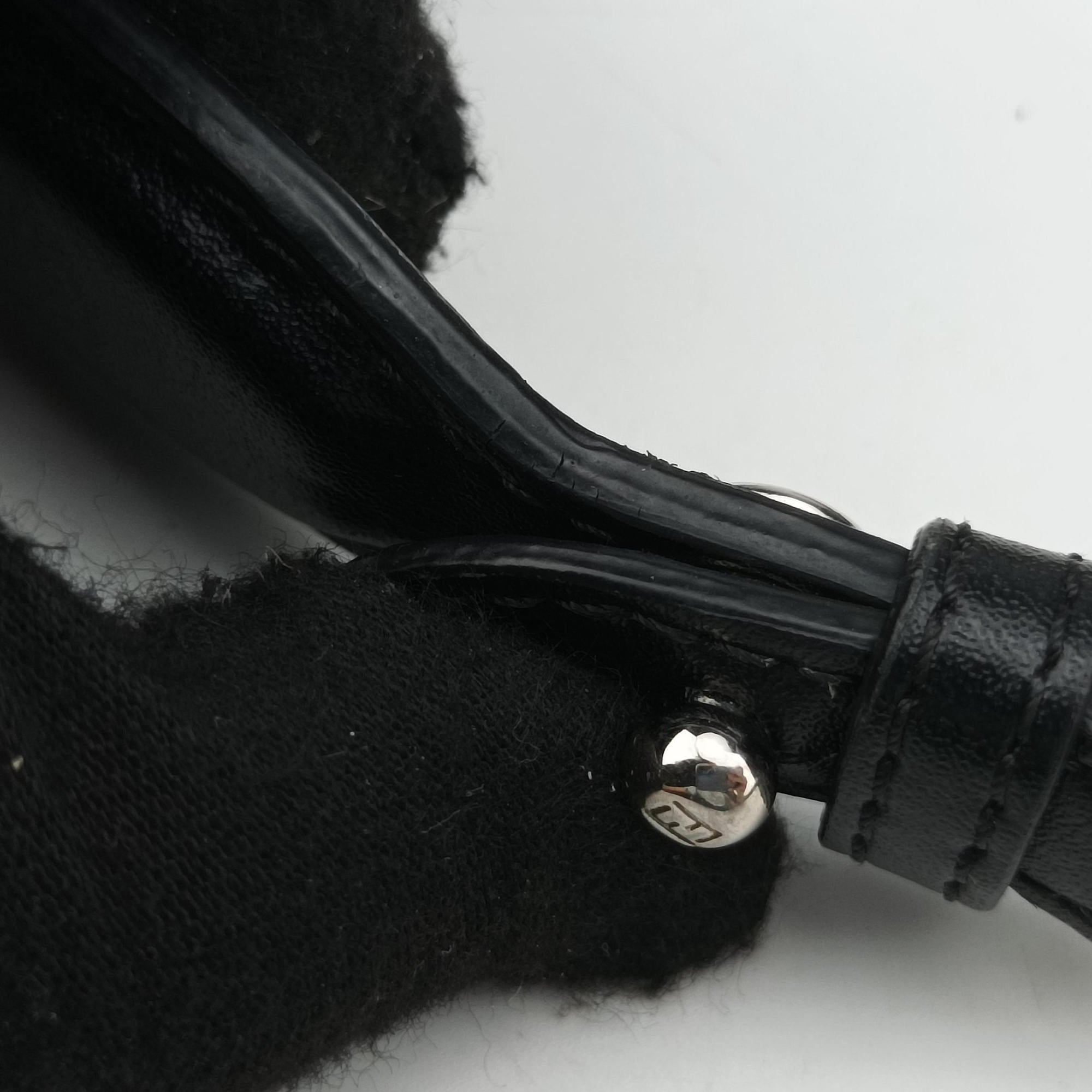 Studded Kan I Black Leather 8M0381 8M0381 A0ZR 188-8241スタッズ キャナイ ブラック レザー 8M0381 8M0381 A0ZR 188-8241