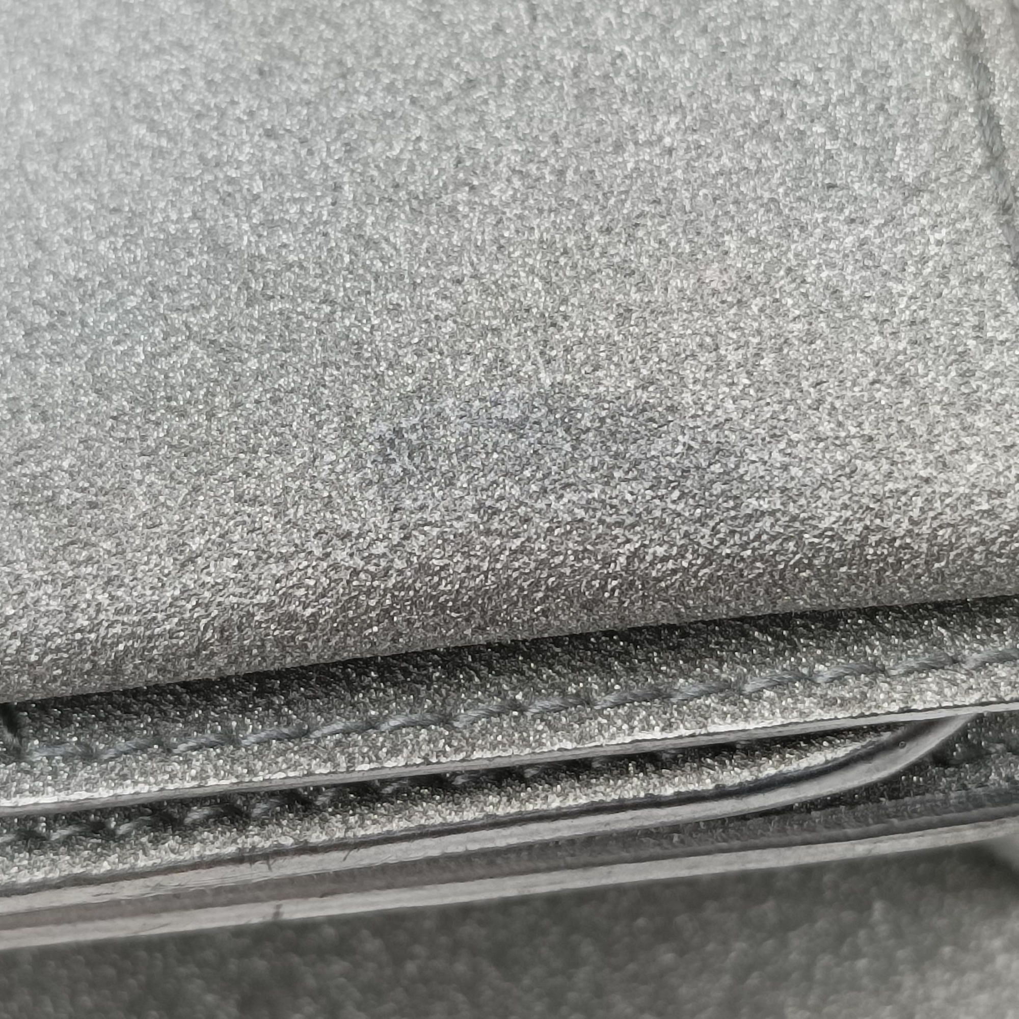 Vara Silver Leather FZ-21 H 203ヴァラ シルバー レザー FZ-21 H 203