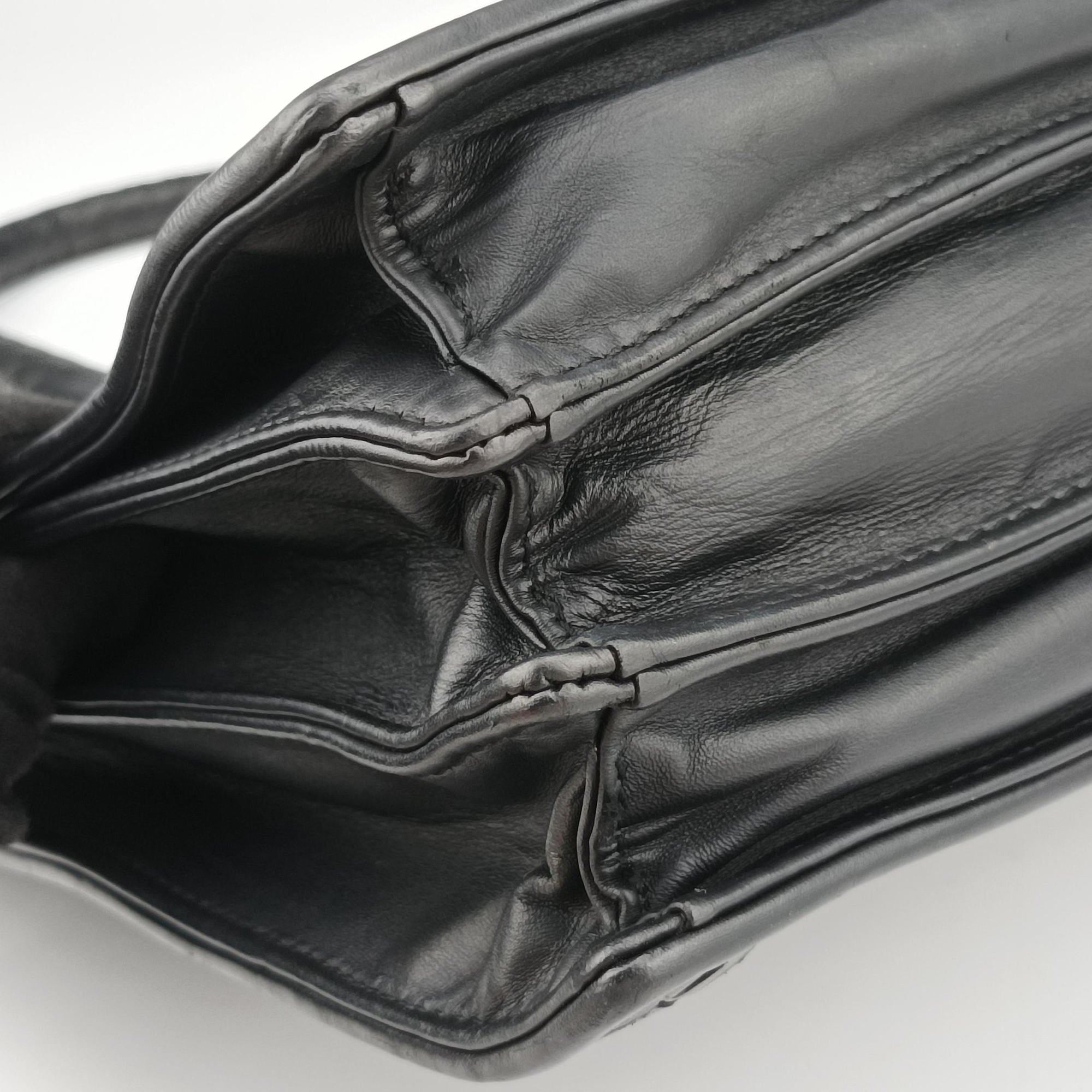 Intrecciato Black lambskin B00365177Wイントレチャート ブラック ラムスキン B00365177W