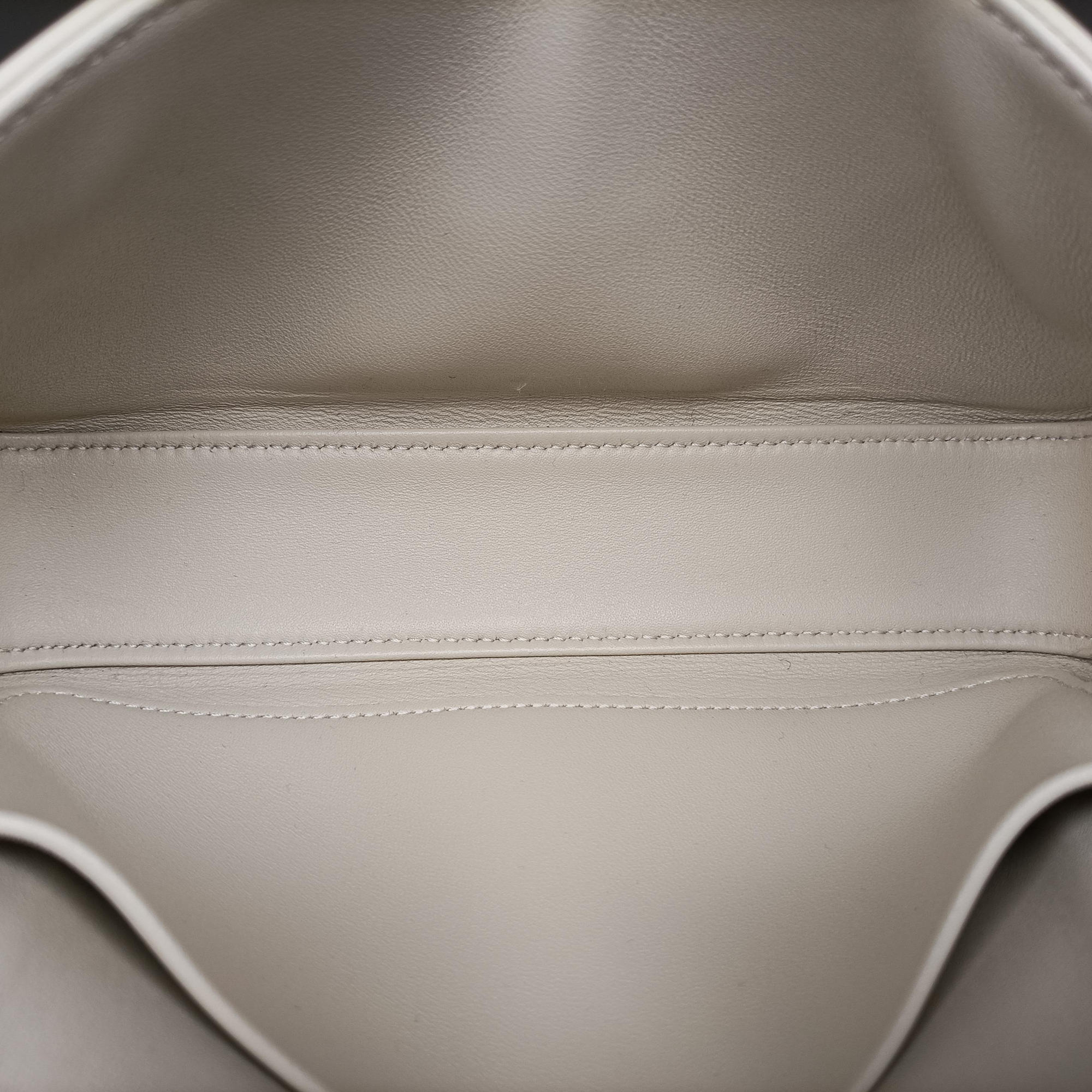 Claude Triomphe Beige Leather F-CU-1233クロード トリオンフ ベージュ レザー F-CU-1233