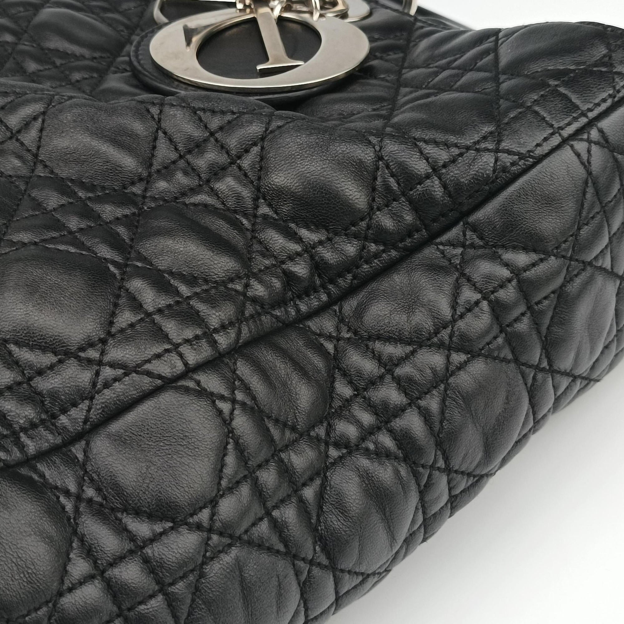 Lady Dior Black lambskin 16-MA-0120レディディオール ブラック ラムスキン 16-MA-0120