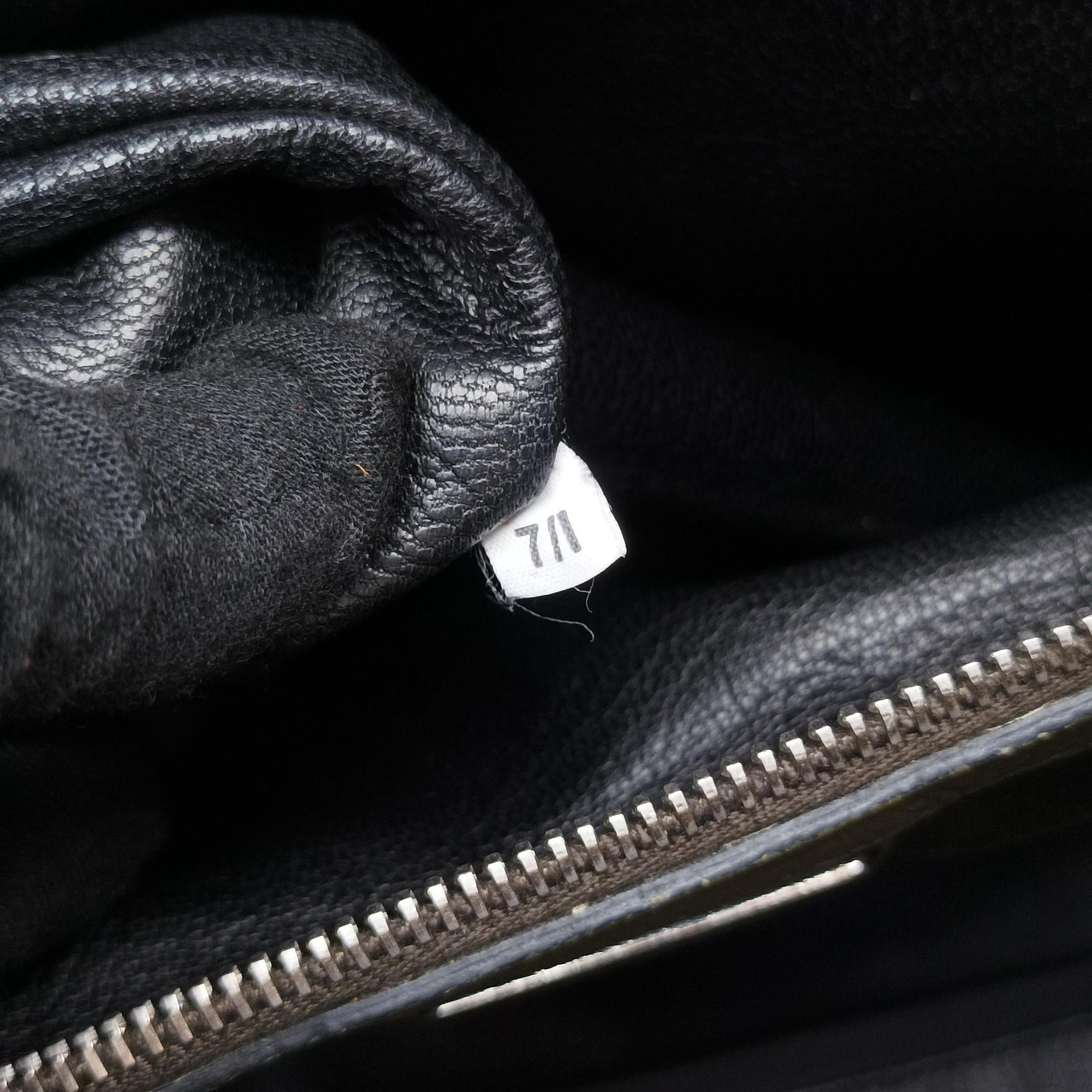 Business Briefcase Green Leather 2VE368 7/Iビジネス ブリーフケース グリーン レザー 2VE368 7/I