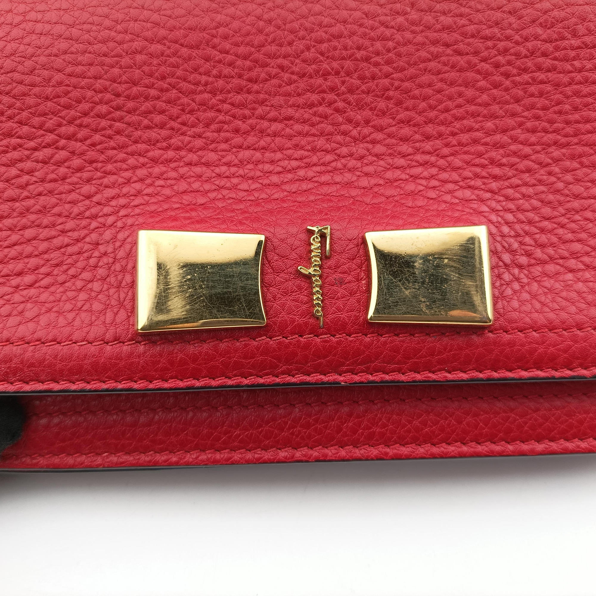 Vara Red Leather AU-21/G657ヴァラ レッド レザー AU-21/G657