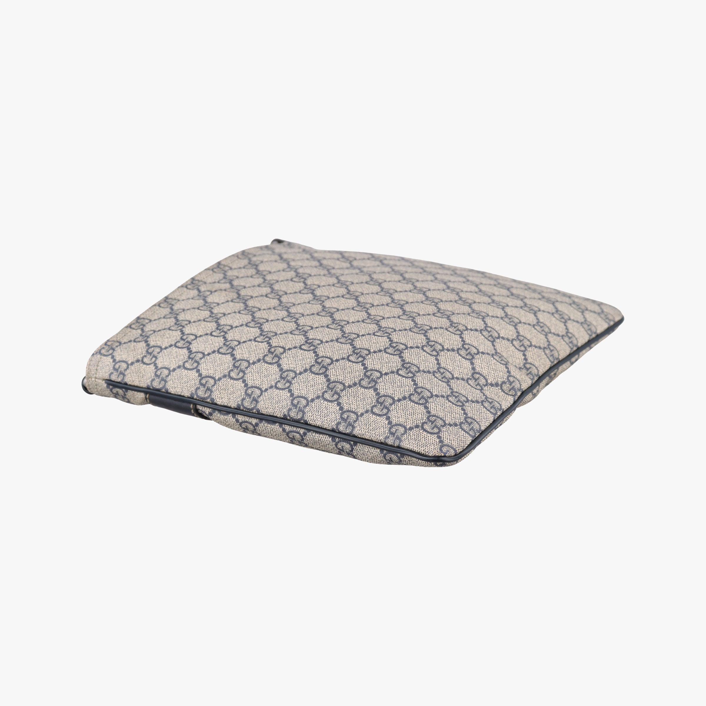 GG Supreme Messenger Beige × Navy PVC coated canvas×leather 295257 I014856609GGスプリーム メッセンジャー ベージュ×ネイビー PVCコーティングキャンバス×レザー 295257 I014856609