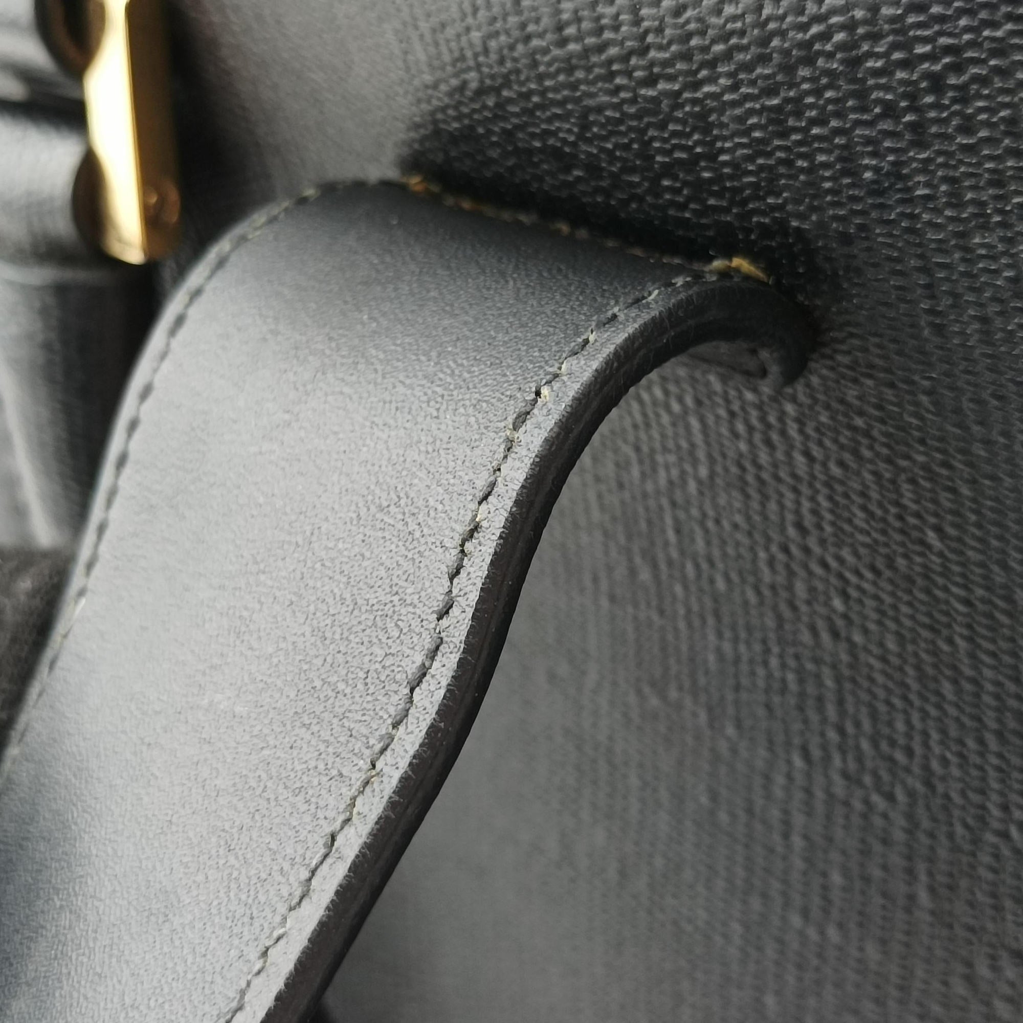 Y Ligne Petit Cabas Black Leather 370697 FLY370697.1014Yライン プチカバス ブラック レザー 370697 FLY370697.1014