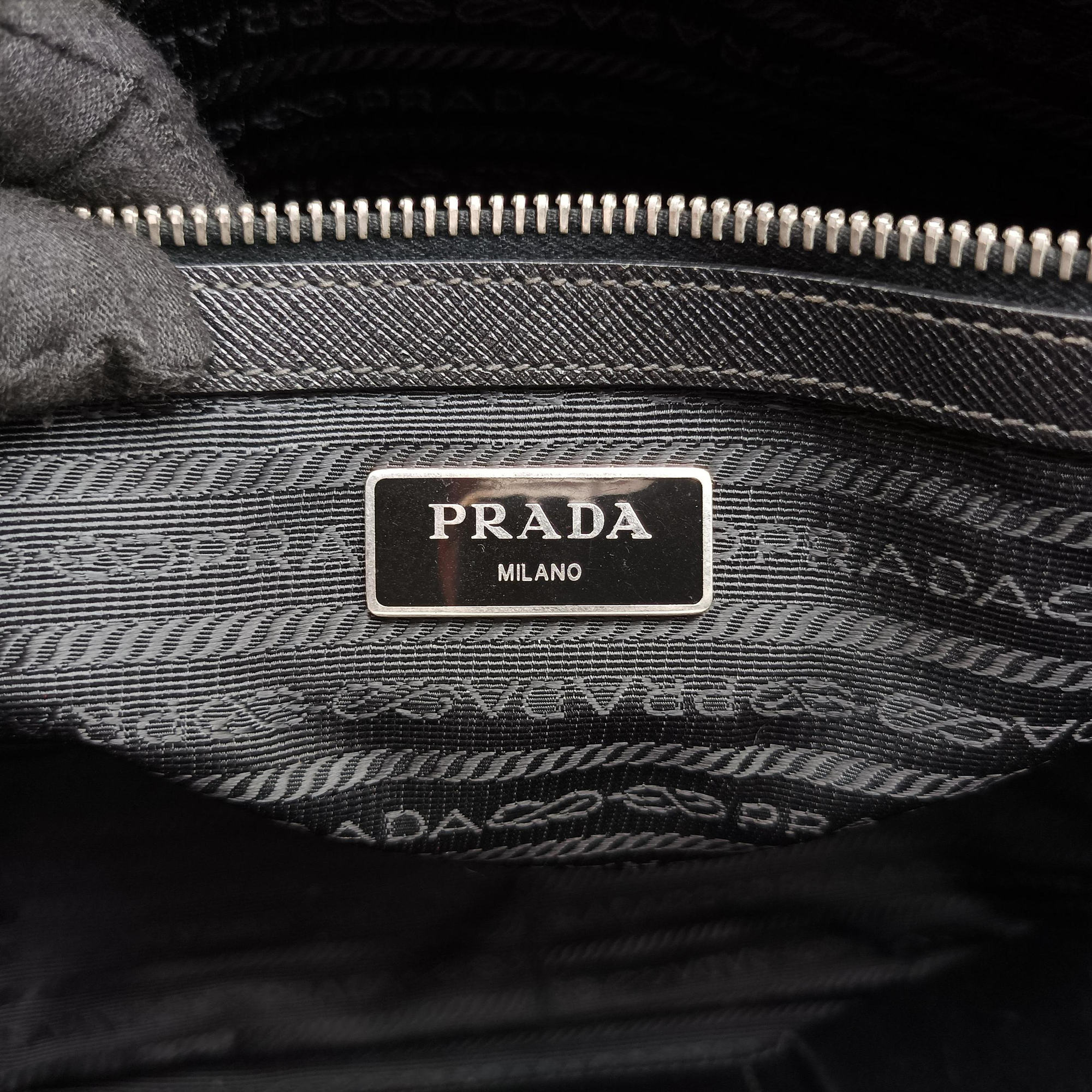 Business Briefcase Black SAFFIANO Leather 2VE011 208 Rビジネス ブリーフケース ブラック サフィアーノレザー 2VE011 208 R
