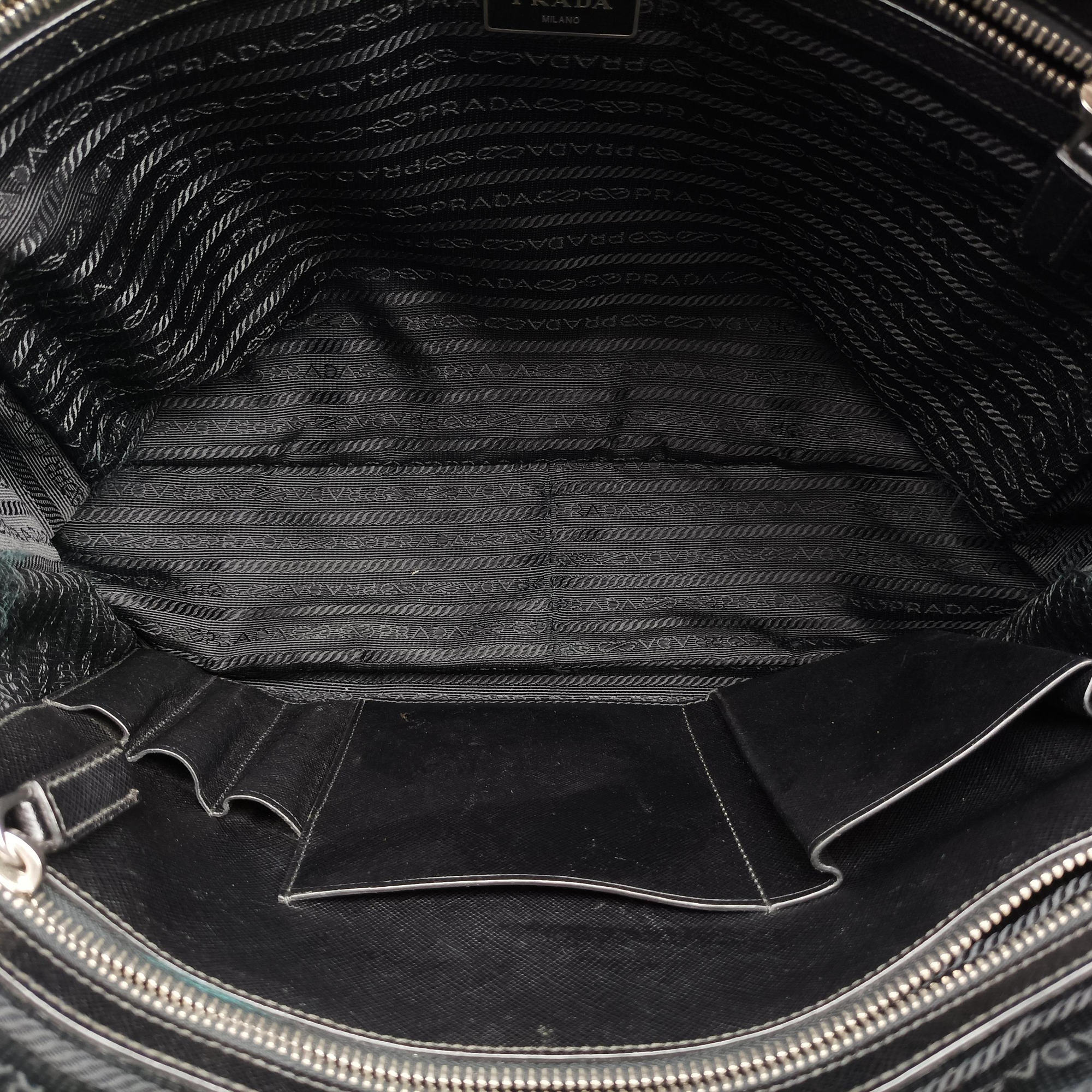 Business Briefcase Black SAFFIANO Leather 2VE011 208 Rビジネス ブリーフケース ブラック サフィアーノレザー 2VE011 208 R
