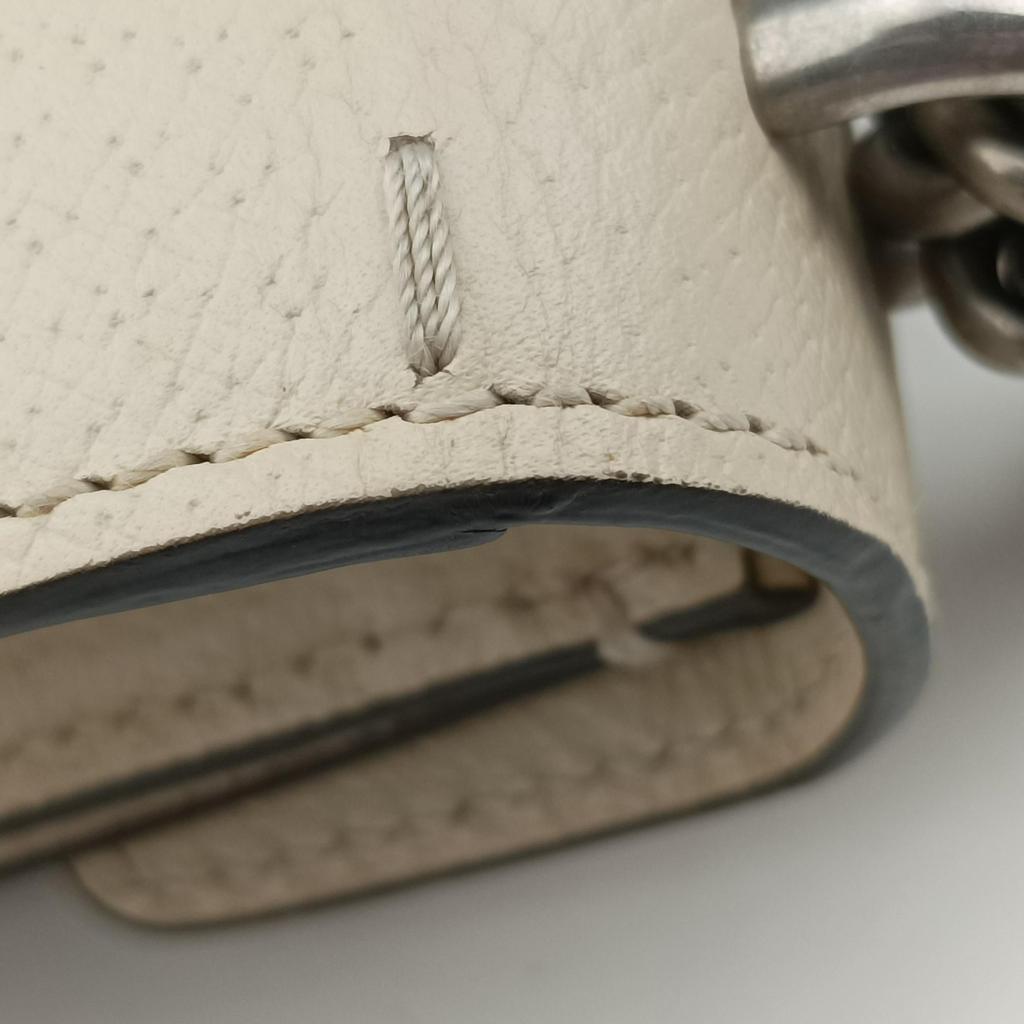 Dionysus White Leather 421970 D031882815ディオニュソス ホワイト レザー 421970 D031882815