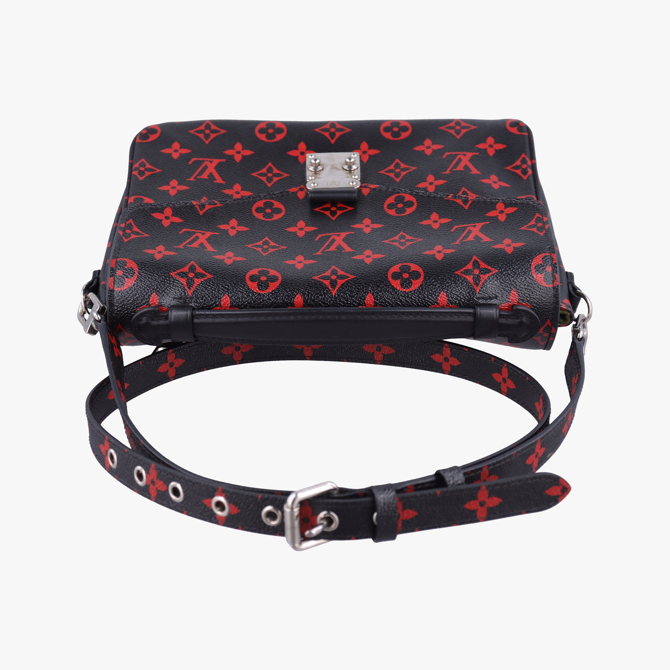 Pochette Metis MM Noir×ROUGE Monogram Infrarouge M41462 DR4196ポシェット メティス MM ノワール×ルージュ モノグラム アンフラルージュ M41462 DR4196