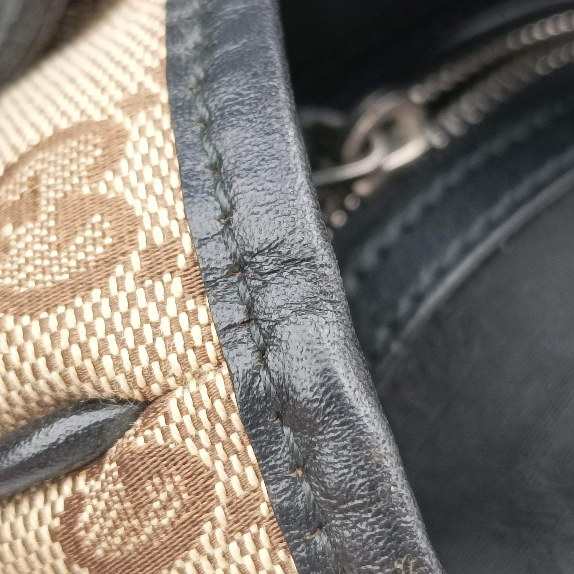 GG Canvas GG Twins Beige × Black Canvas×Leather 232957 C6657718GGキャンバス GGツインズ ベージュ×ブラック キャンバス×レザー 232957 C6657718