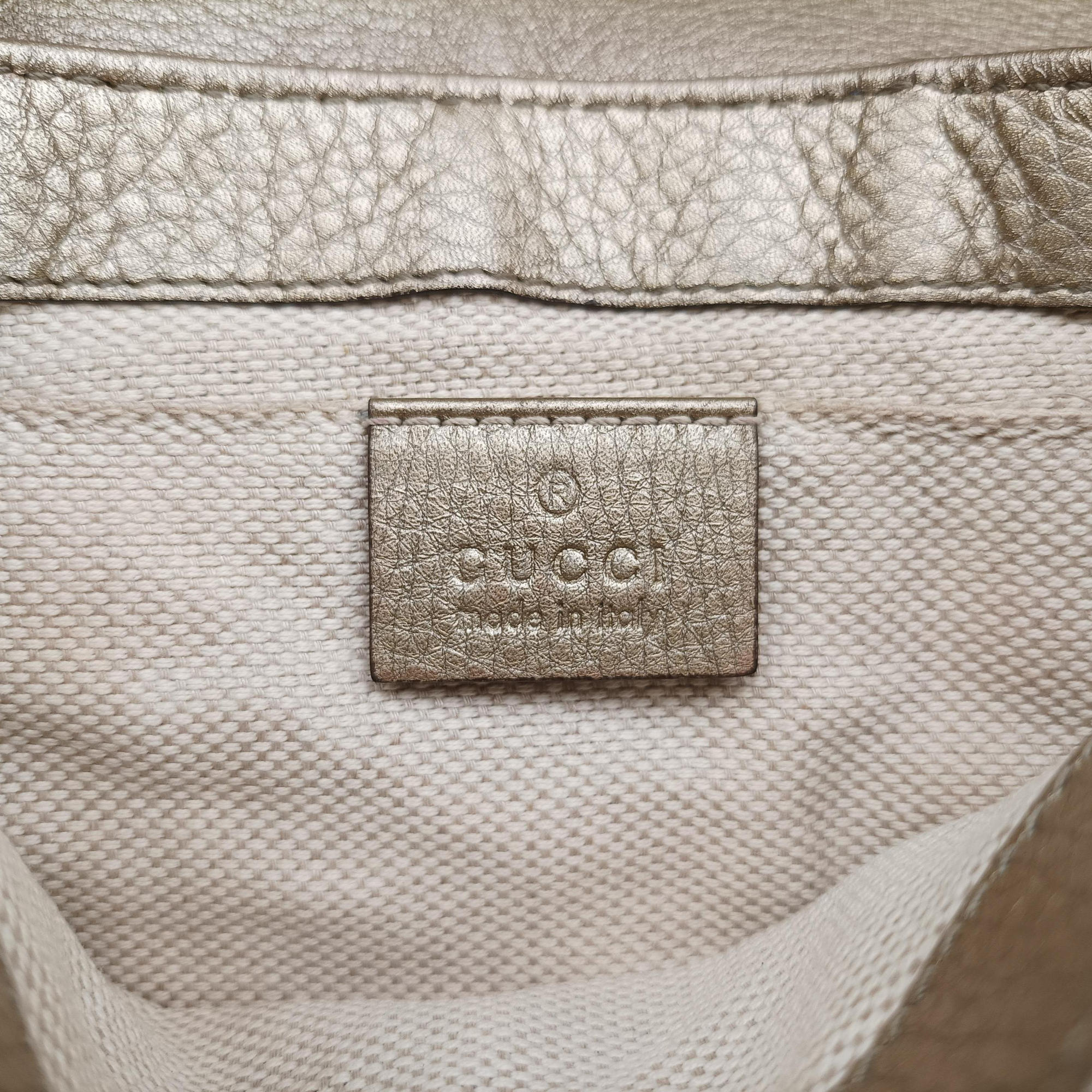 Soho Golden Leather 323190 F014831523ソーホー ゴールド レザー 323190 F014831523