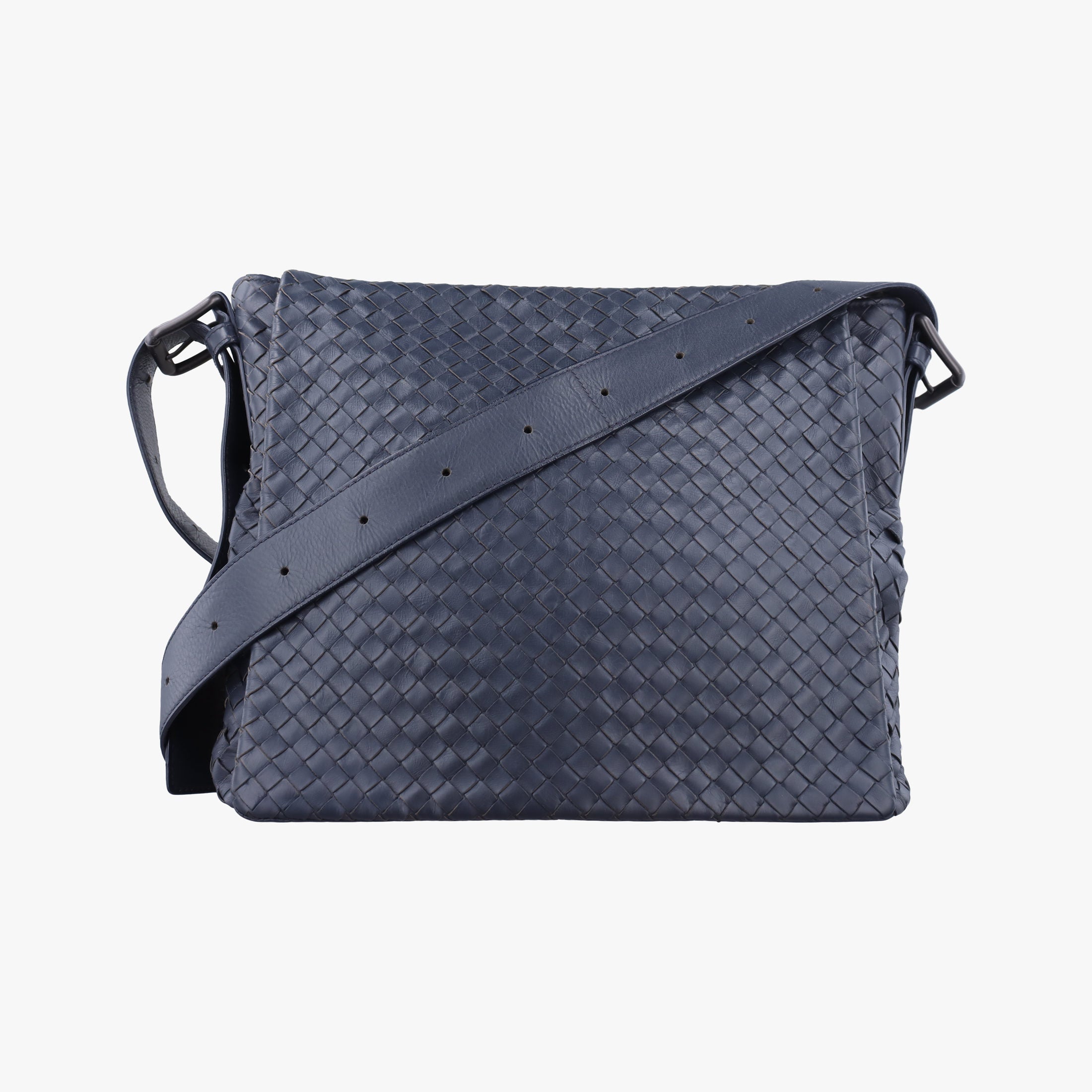 Intrecciato Navy lambskin B02834033Jイントレチャート ネイビー ラムスキン B02834033J