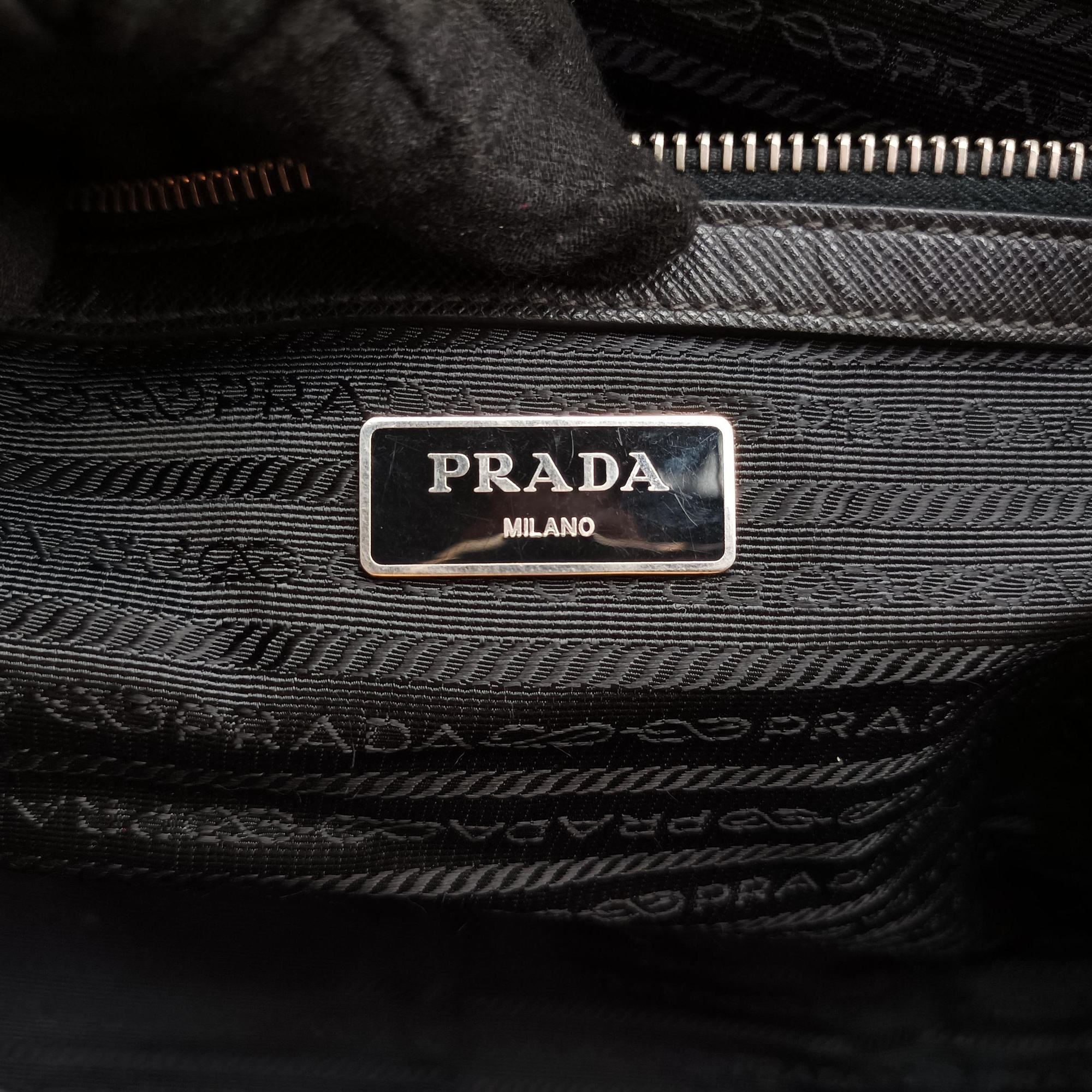 business bag briefcase Black SAFFIANO Leather 2VE363 7 R 208ビジネスバッグ ブリーフケース ブラック サフィアーノレザー 2VE363 7 R 208