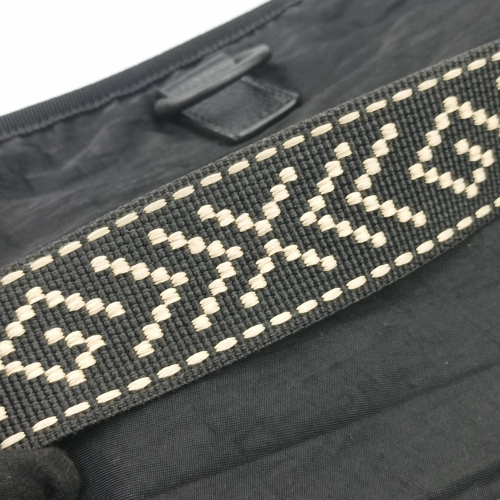 80s Patch Black Nylon 536842 D0260265221980s パッチ ブラック ナイロン 536842 D026026522