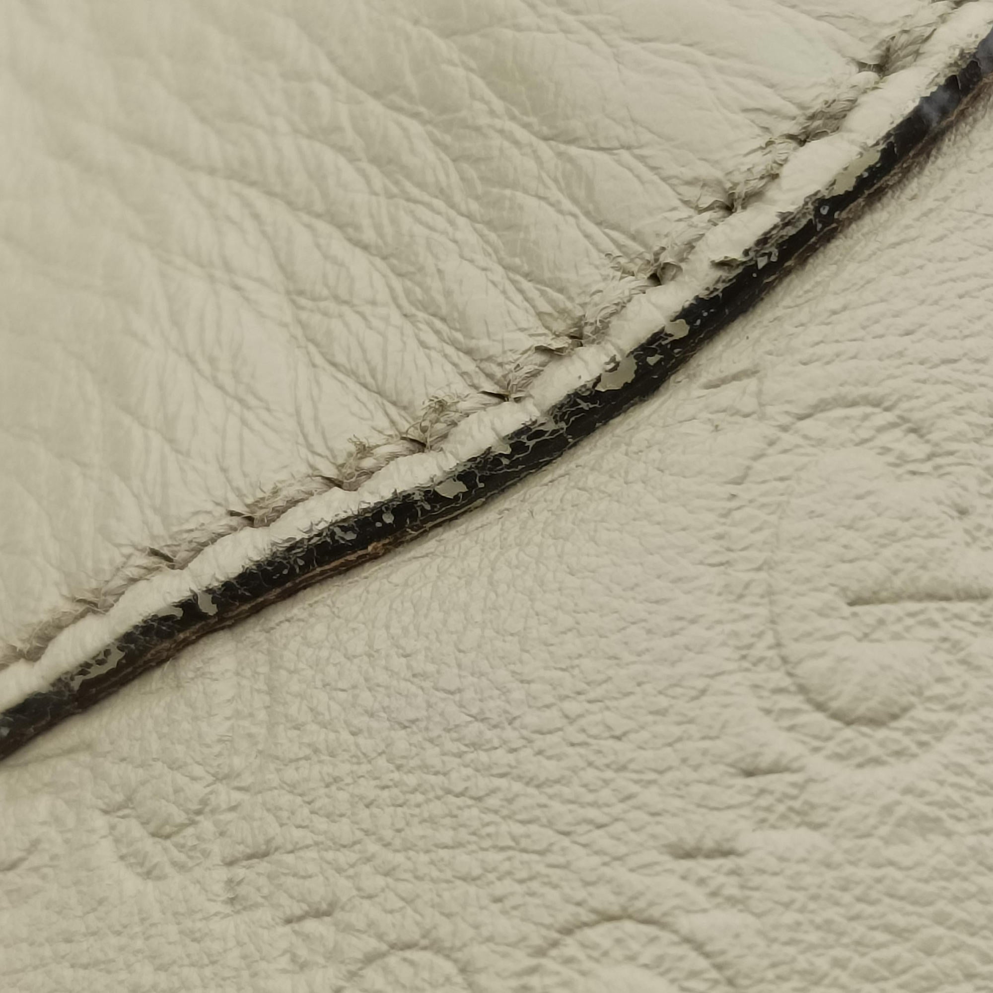 Bamboo White Leather 169976 Lot number unknownバンブー ホワイト レザー 169976 製番不明
