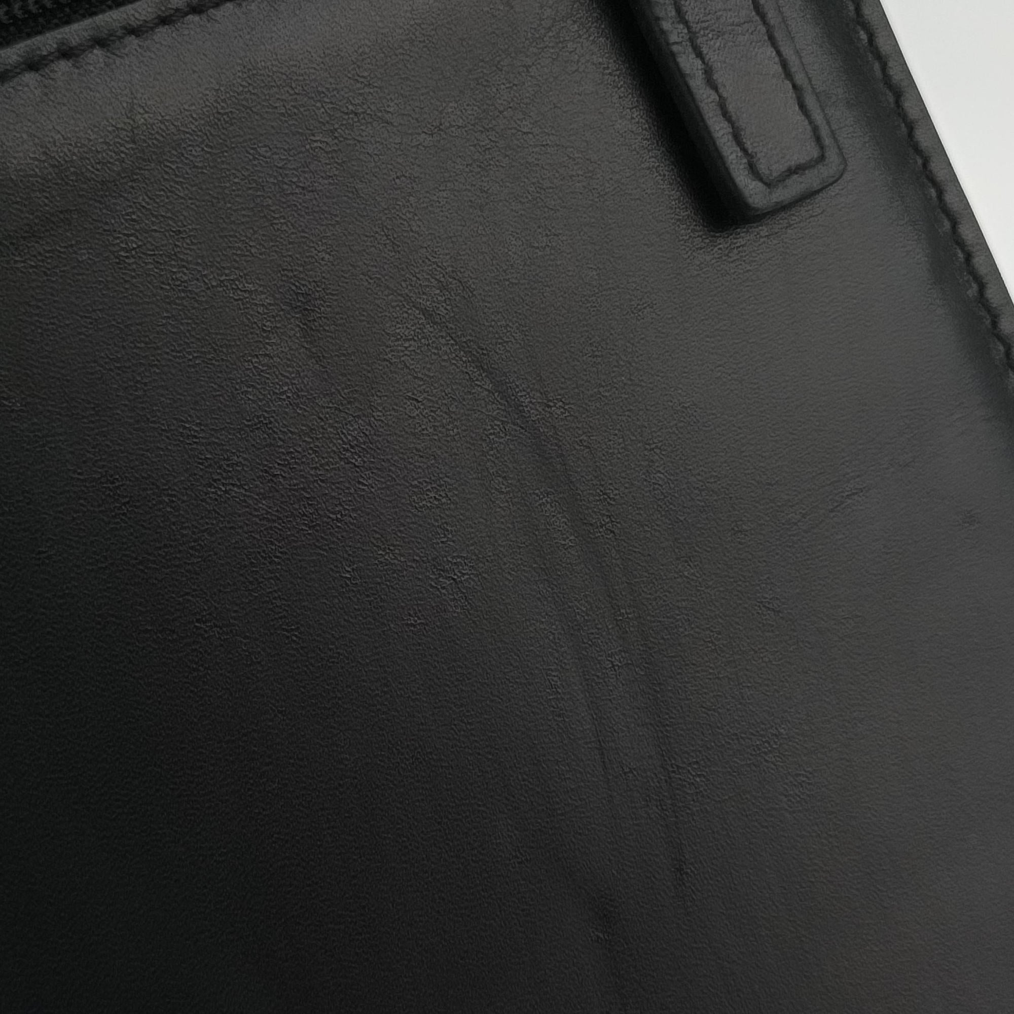 Embossed Logo Top Handle Messenger Black Leather ロゴ型押し 2WAY メッセンジャー ブラック レザー