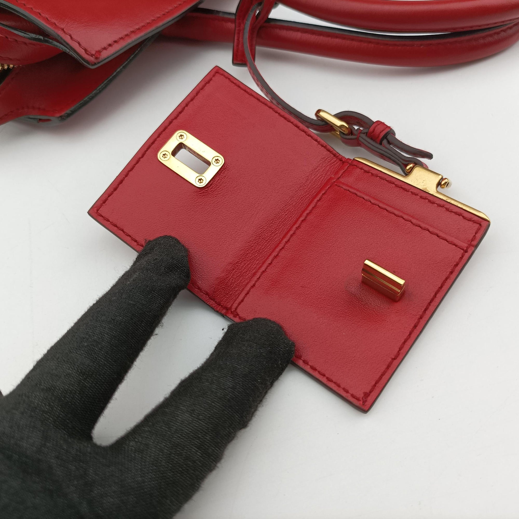 Esplanade Red SAFFIANO Leather 1BA046 117 Rエスプラナード レッド サフィアーノレザー 1BA046 117 R