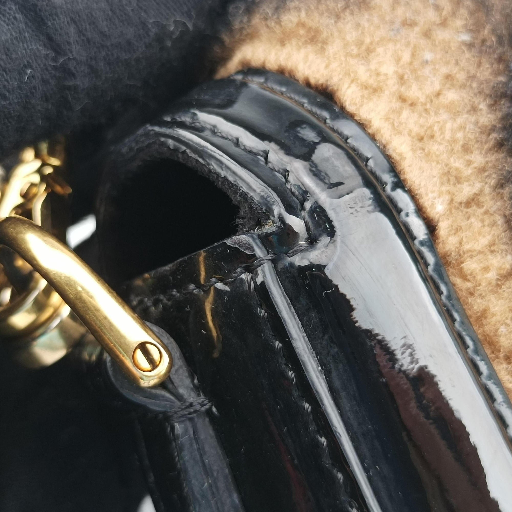 BAGUETTE Brown×Black fur×patent 8BS017 8BS017 A9Y2 199-10429バケット ブラウン×ブラック ファー×パテント 8BS017 8BS017 A9Y2 199-10429