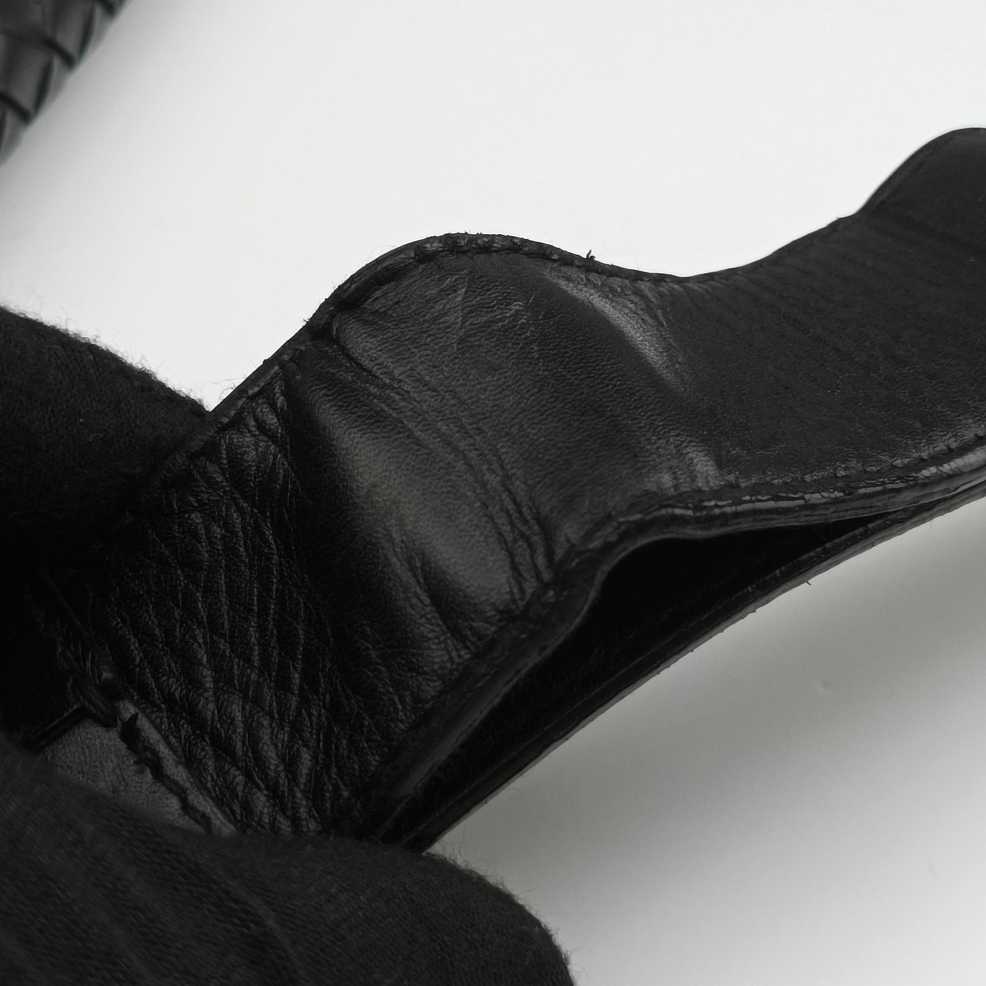 Intrecciato Black lambskin 221065 V4651 1000 EPEV 2010 6621 Aイントレチャート ブラック ラムスキン 221065 V4651 1000 EPEV 2010 6621 A