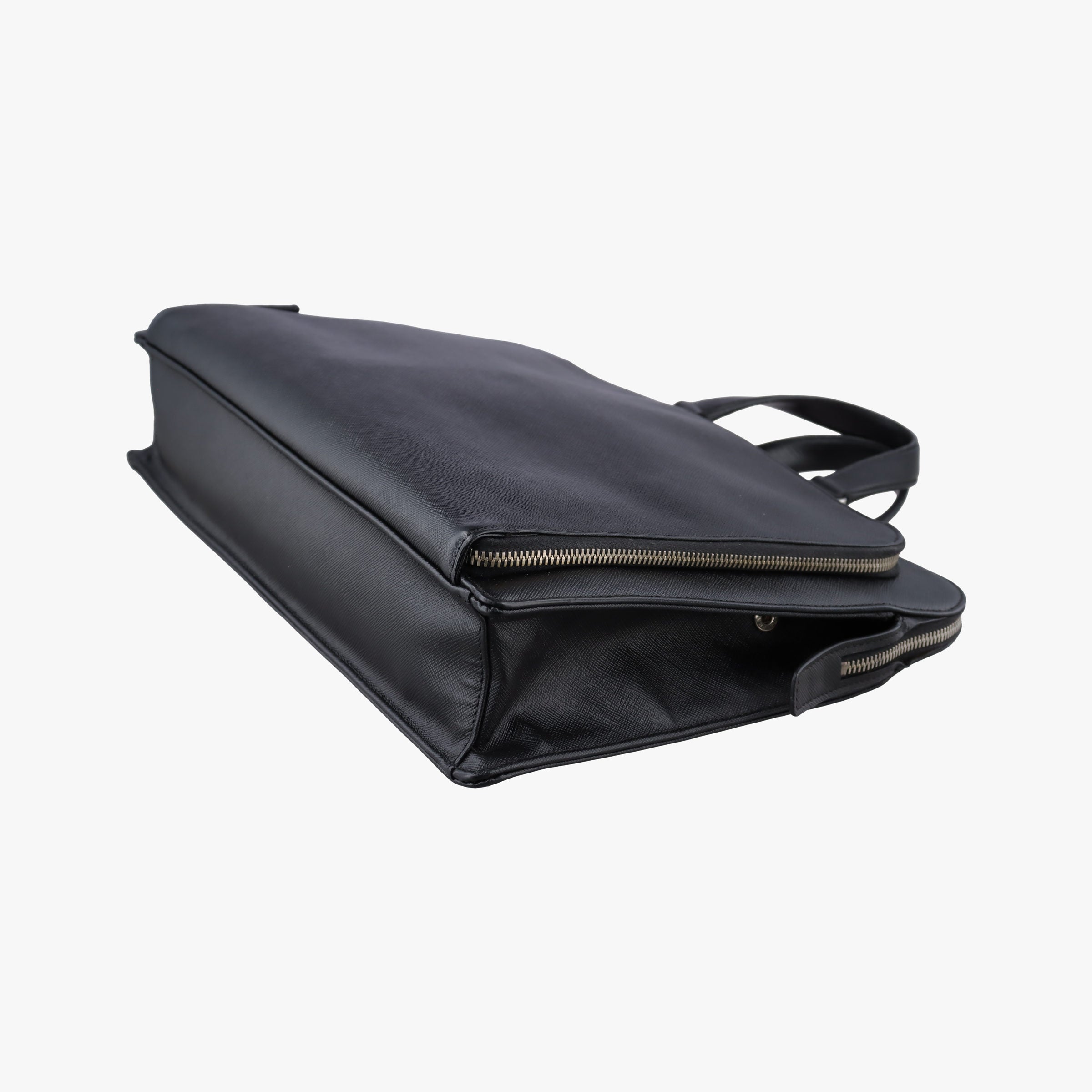 Triangle Logo Plate Black Saffiano Leather 31/X 173三角 ロゴ プレート ブラック サフィアーノレザー 31/X 173