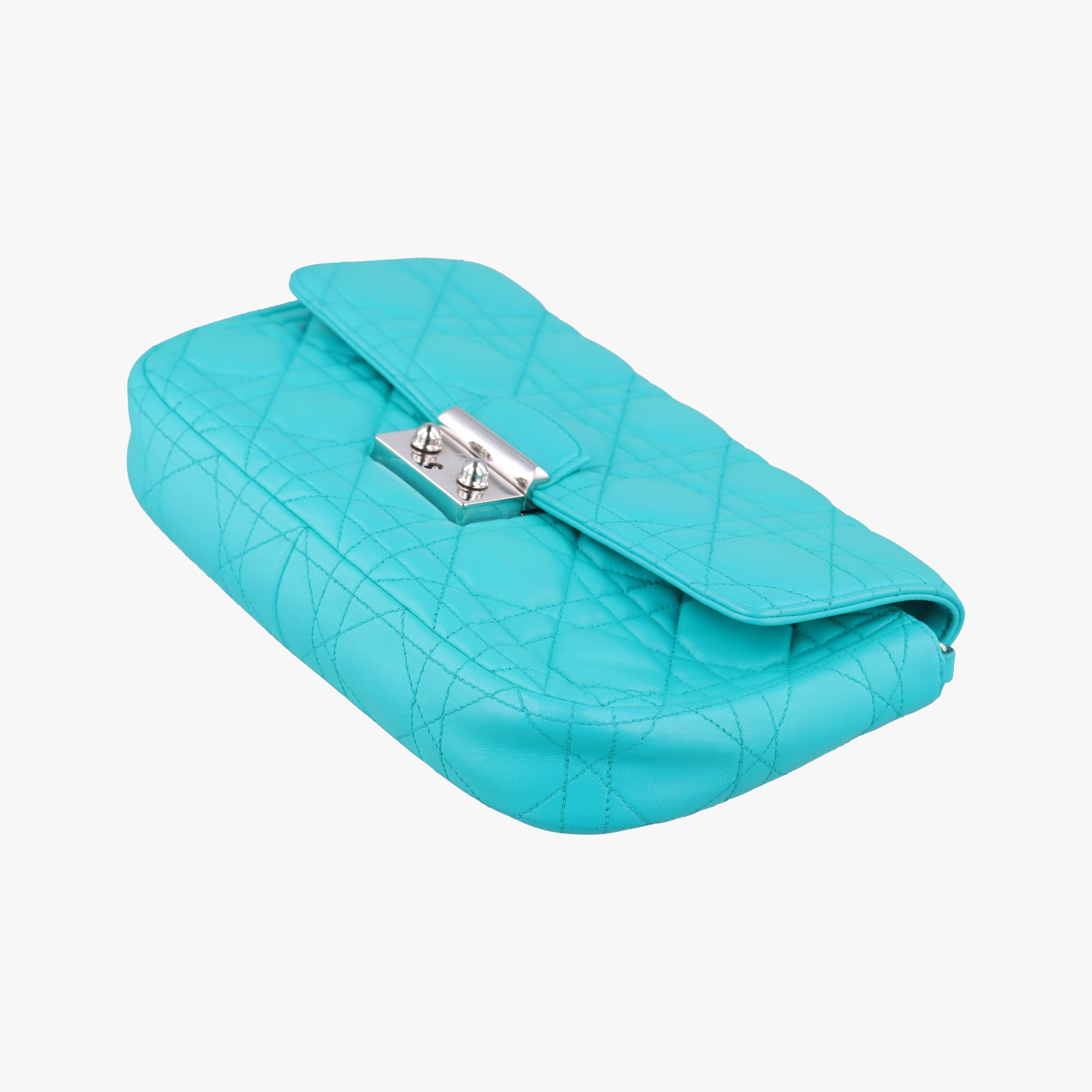 Miss Dior Canage New Lock Blue lambskin 12-MA-0114ミスディオール カナージュ ニューロック ブルー ラムスキン 12-MA-0114