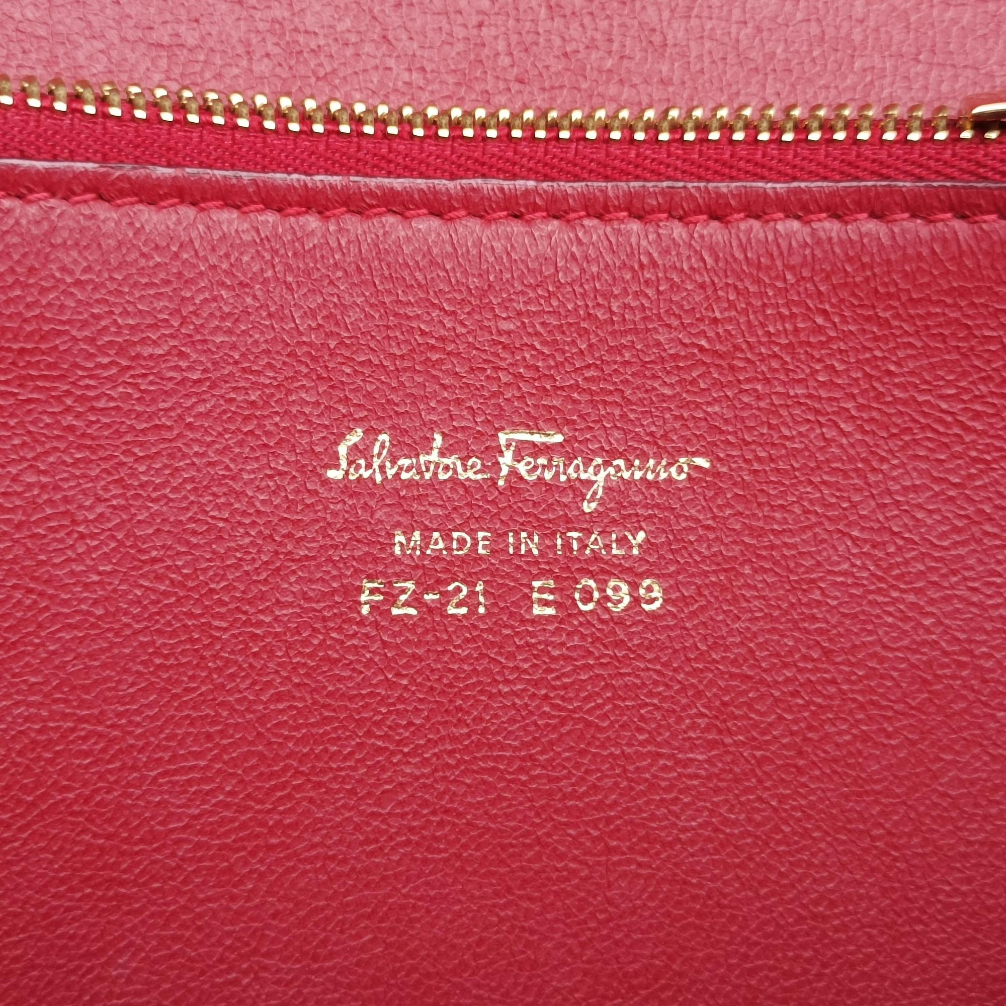 Gancino Burgundy Leather FZ-21 E 099ガンチーノ ワインレッド レザー FZ-21 E 099