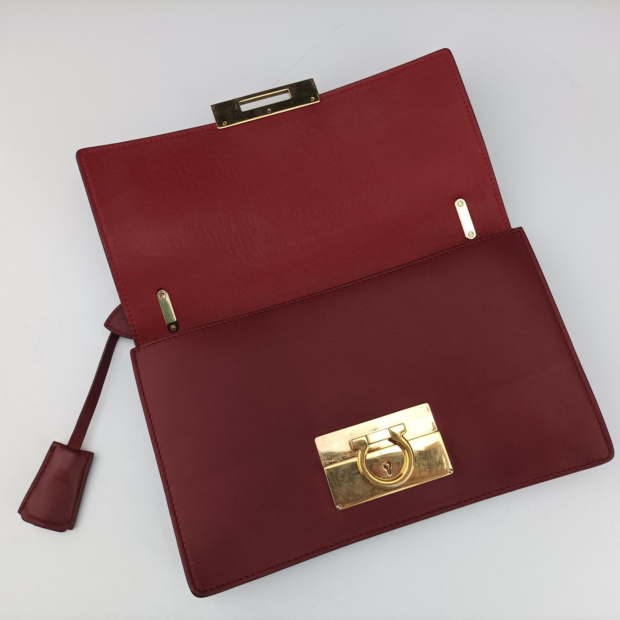 Gancino Burgundy Leather FZ-21 E 099ガンチーノ ワインレッド レザー FZ-21 E 099