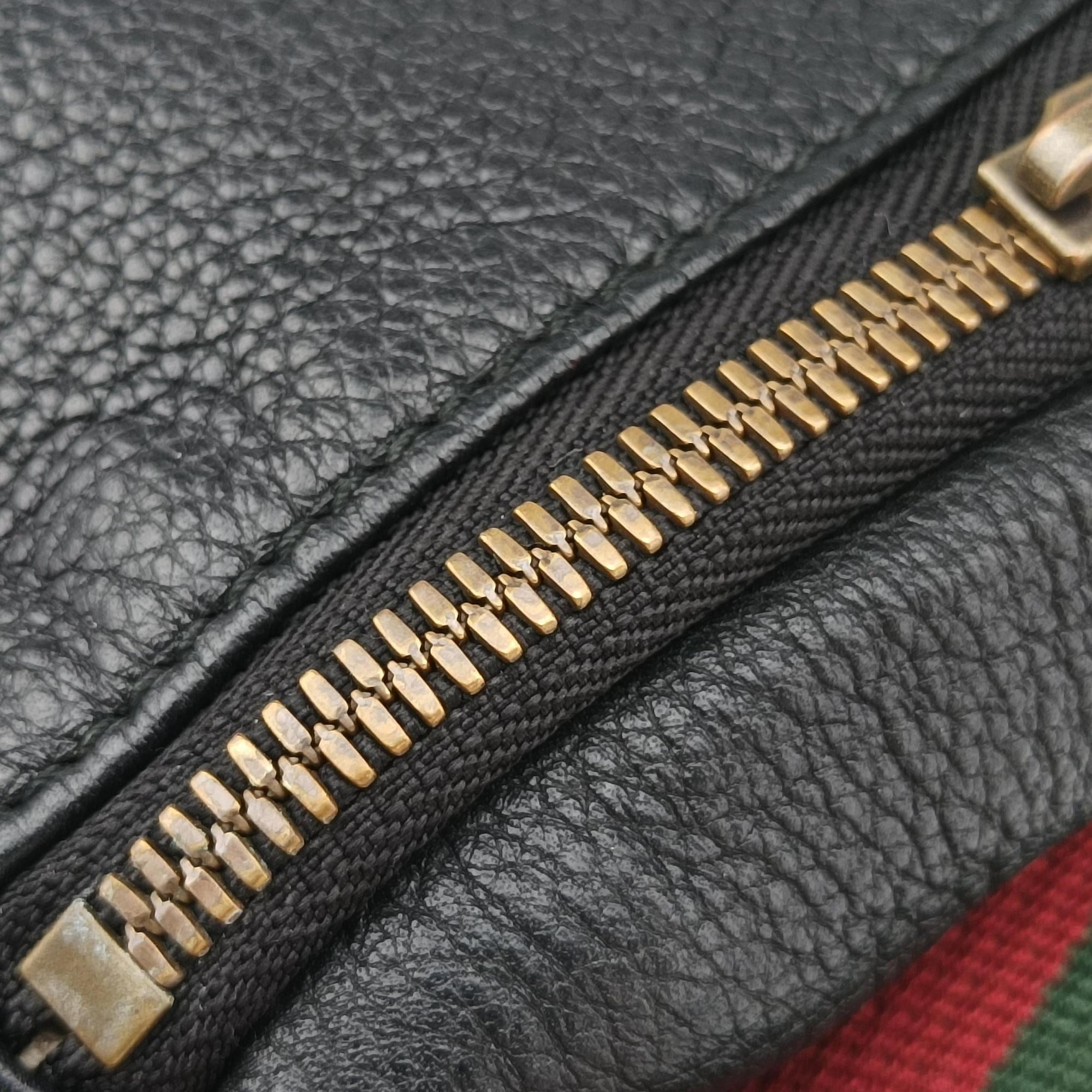 Print Black Leather 530412 D025598413グッチプリント ブラック レザー 530412 D025598413