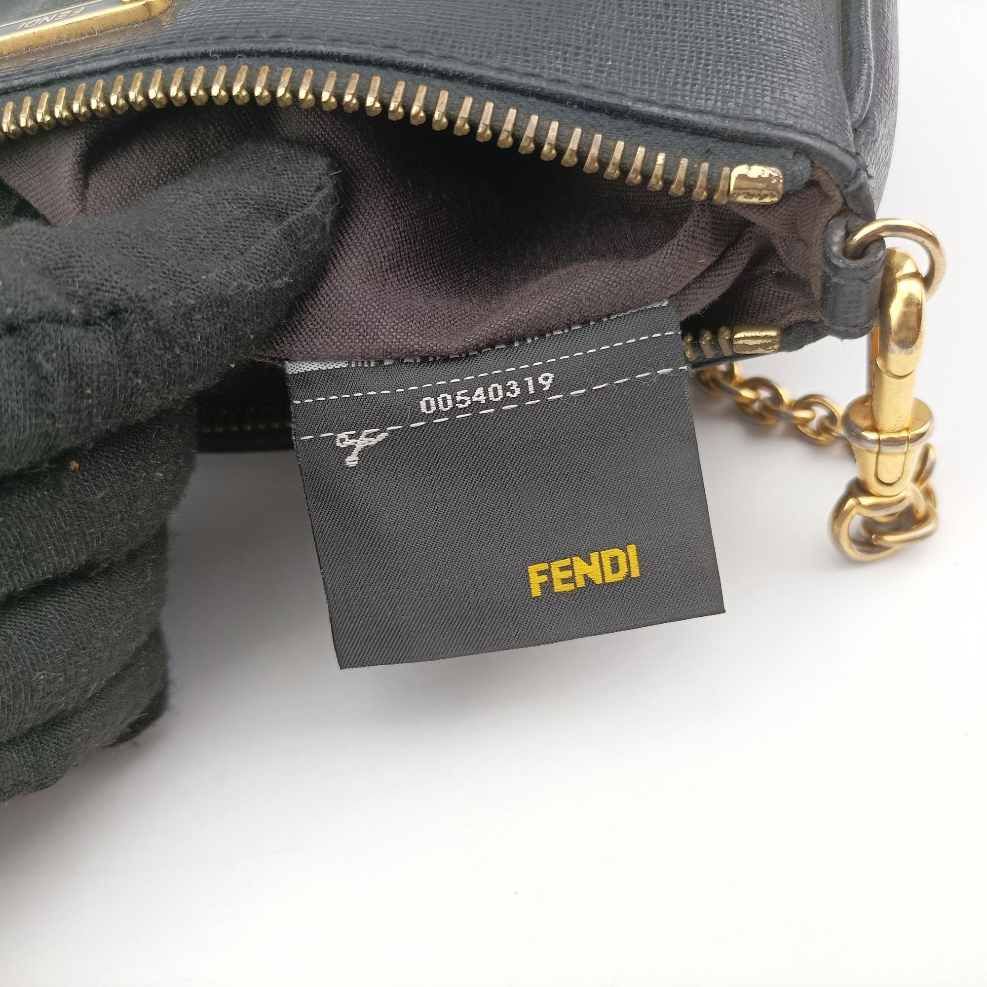 accessory pouch Black Leather 8M0271 8M0271 F09 138 2384アクセサリーポーチ ブラック レザー 8M0271 8M0271 F09 138 2384