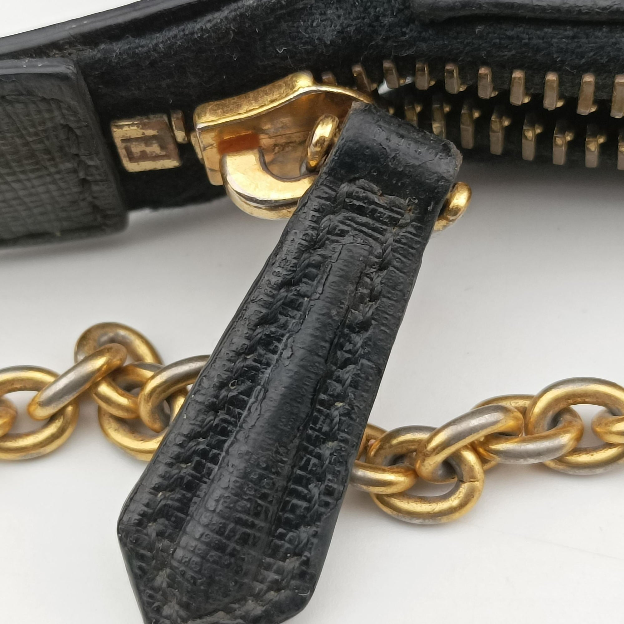 accessory pouch Black Leather 8M0271 8M0271 F09 138 2384アクセサリーポーチ ブラック レザー 8M0271 8M0271 F09 138 2384