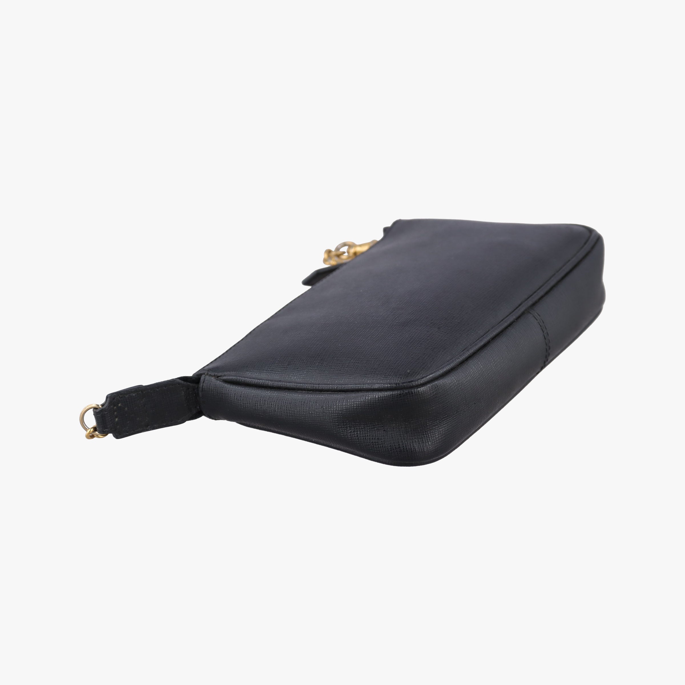 accessory pouch Black Leather 8M0271 8M0271 F09 138 2384アクセサリーポーチ ブラック レザー 8M0271 8M0271 F09 138 2384