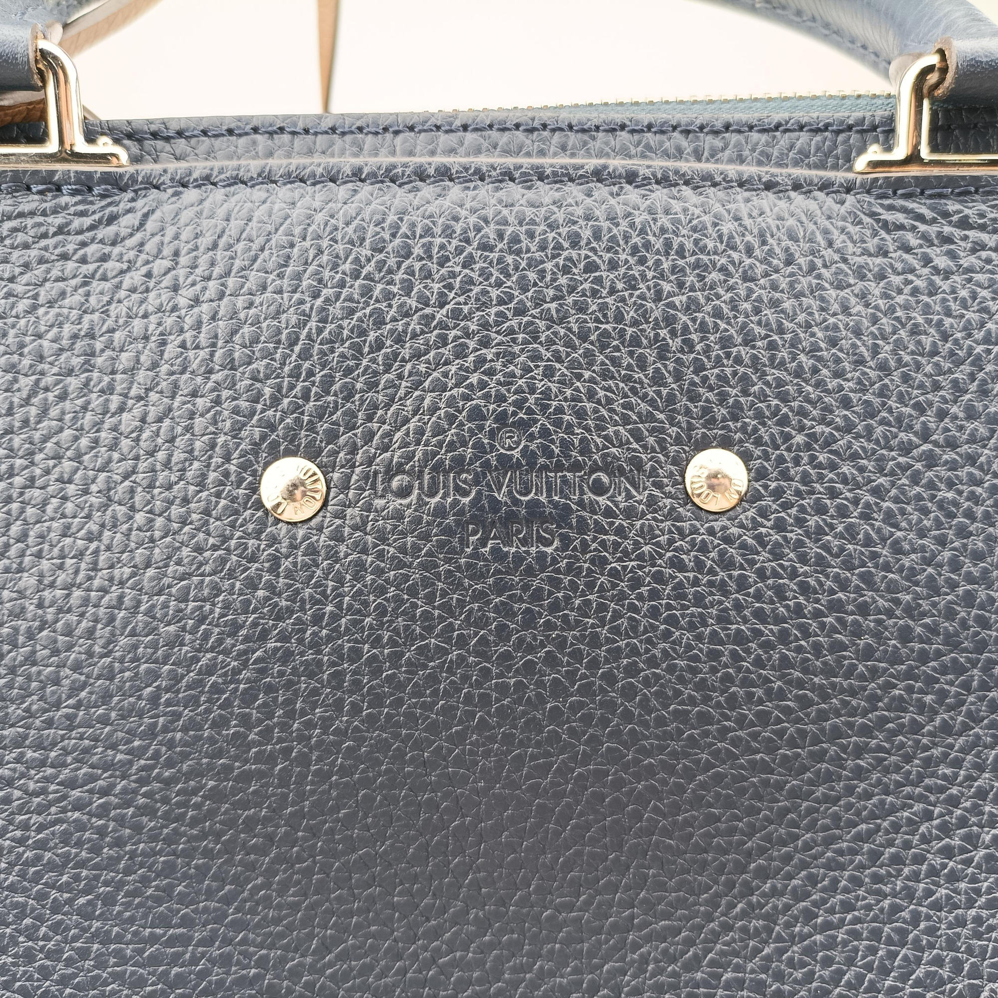 Taurillon Armand Briefcase Navy Leather M54380 UB2198トリヨン アルマンド ブリーフケース ネイビー レザー M54380 UB2198