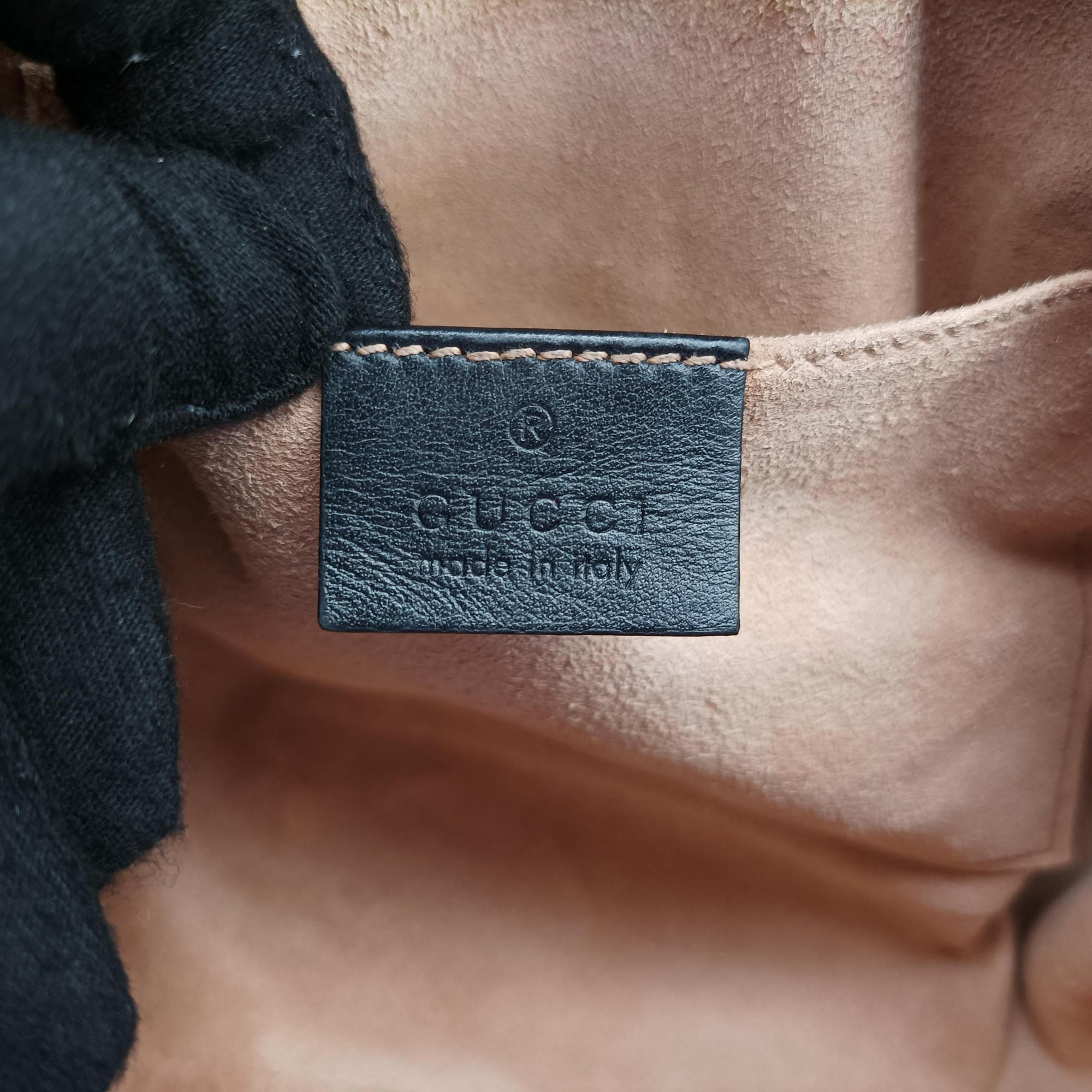 GG Marmont Black Leather 447632 A026238899GGマーモント ブラック レザー 447632 A026238899