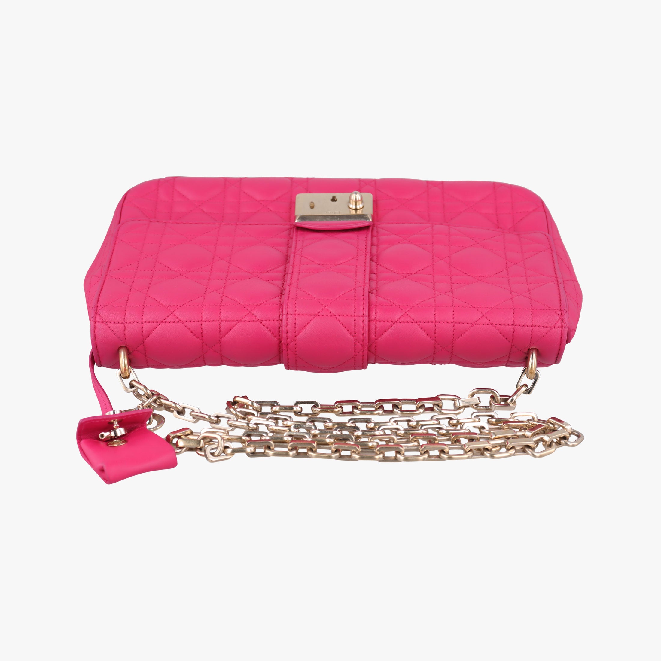 Miss Dior CANNAGE New Lock Pink lambskin 18-MA-0153ミス ディオール カナージュ ニューロック ピンク ラムスキン 18-MA-0153