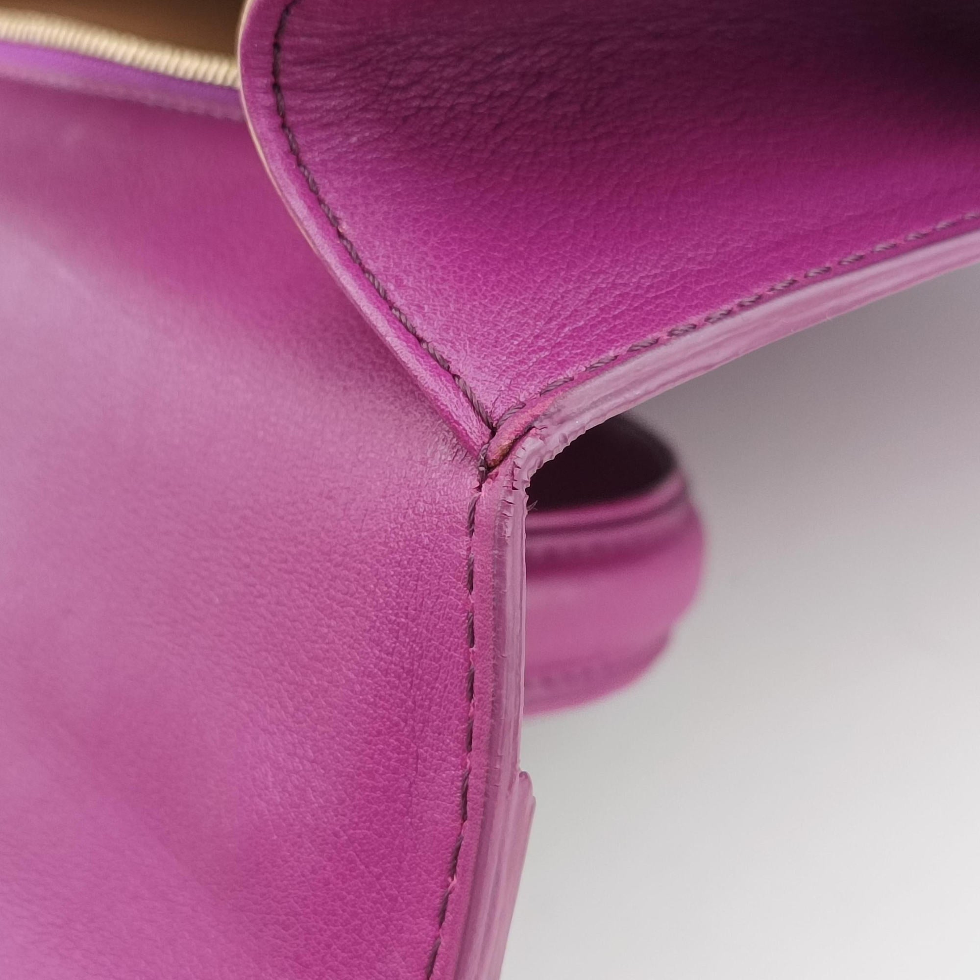 Tampete Orchid Leather タンペート オーキッド レザー