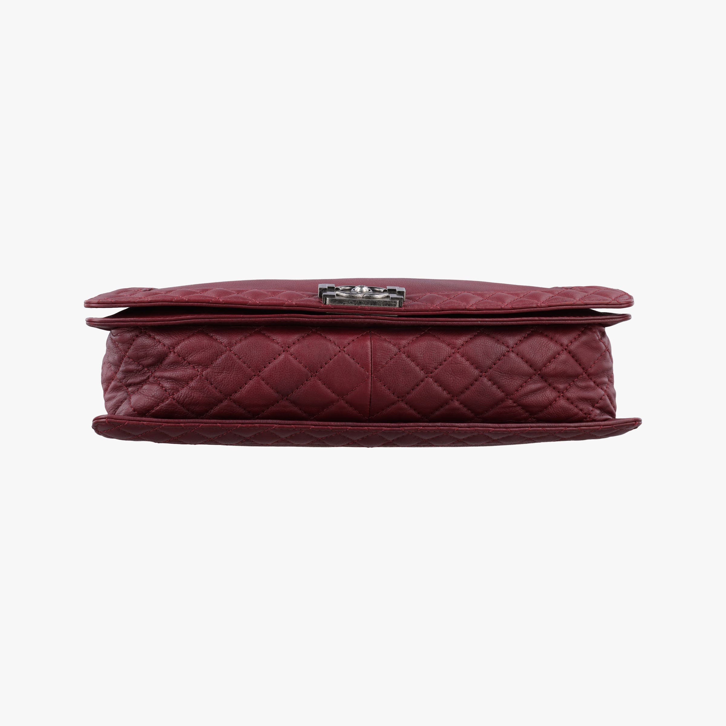 BOY CHANEL Red Leather A67947 18848566ボーイシャネル レッド レザー A67947 18848566
